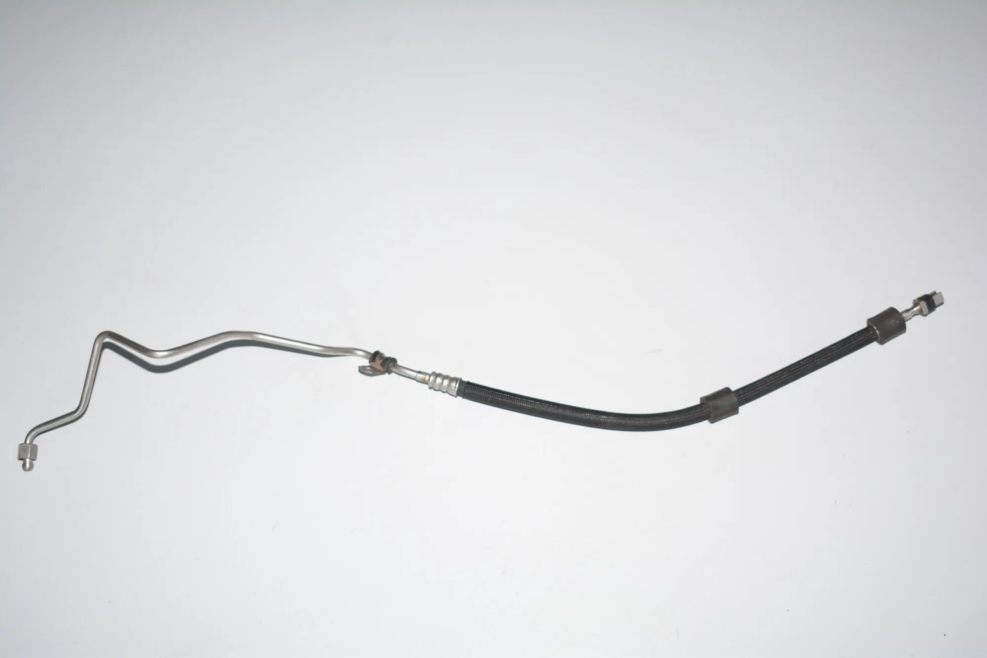 Fuel Pipe – OEM 7605016 · BMW 3 (F30, F80) 328 i xDrive 2013 – 4