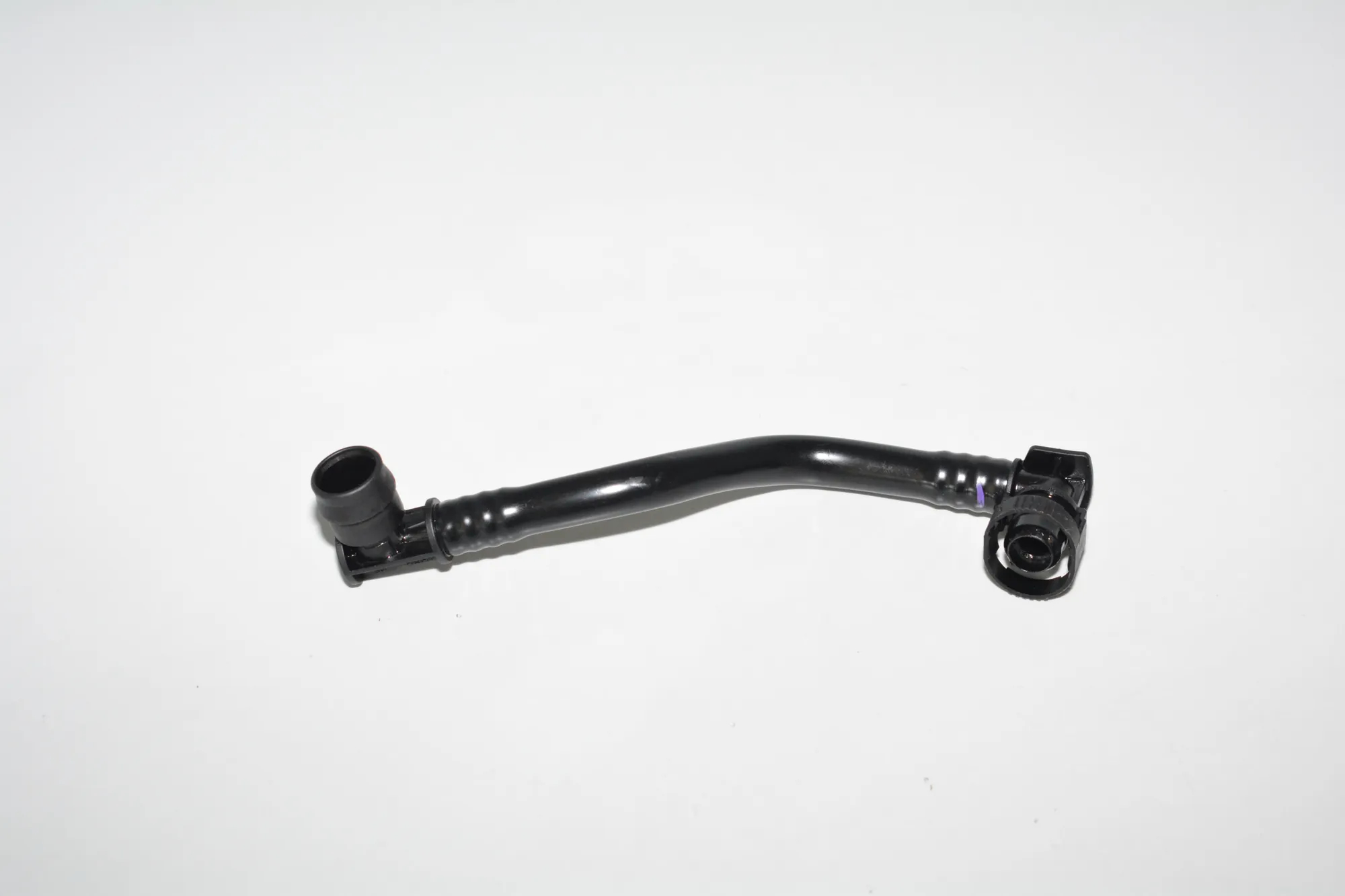 Pipe Hose – OEM 2366765 · BMW 3 (F30, F80) 328 i xDrive 2013 – 3