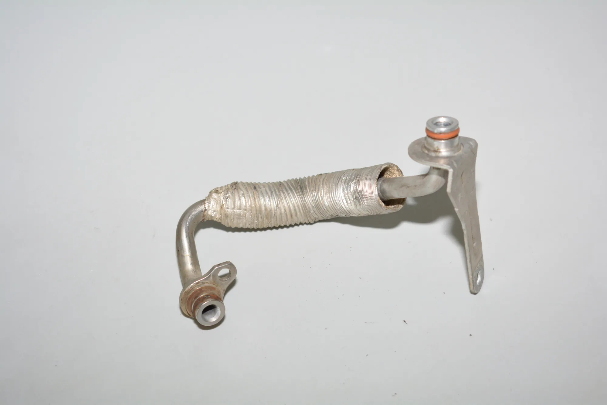 Other tubes – OEM 7588935 · BMW 3 (F30, F80) 328 i xDrive 2013 – 4