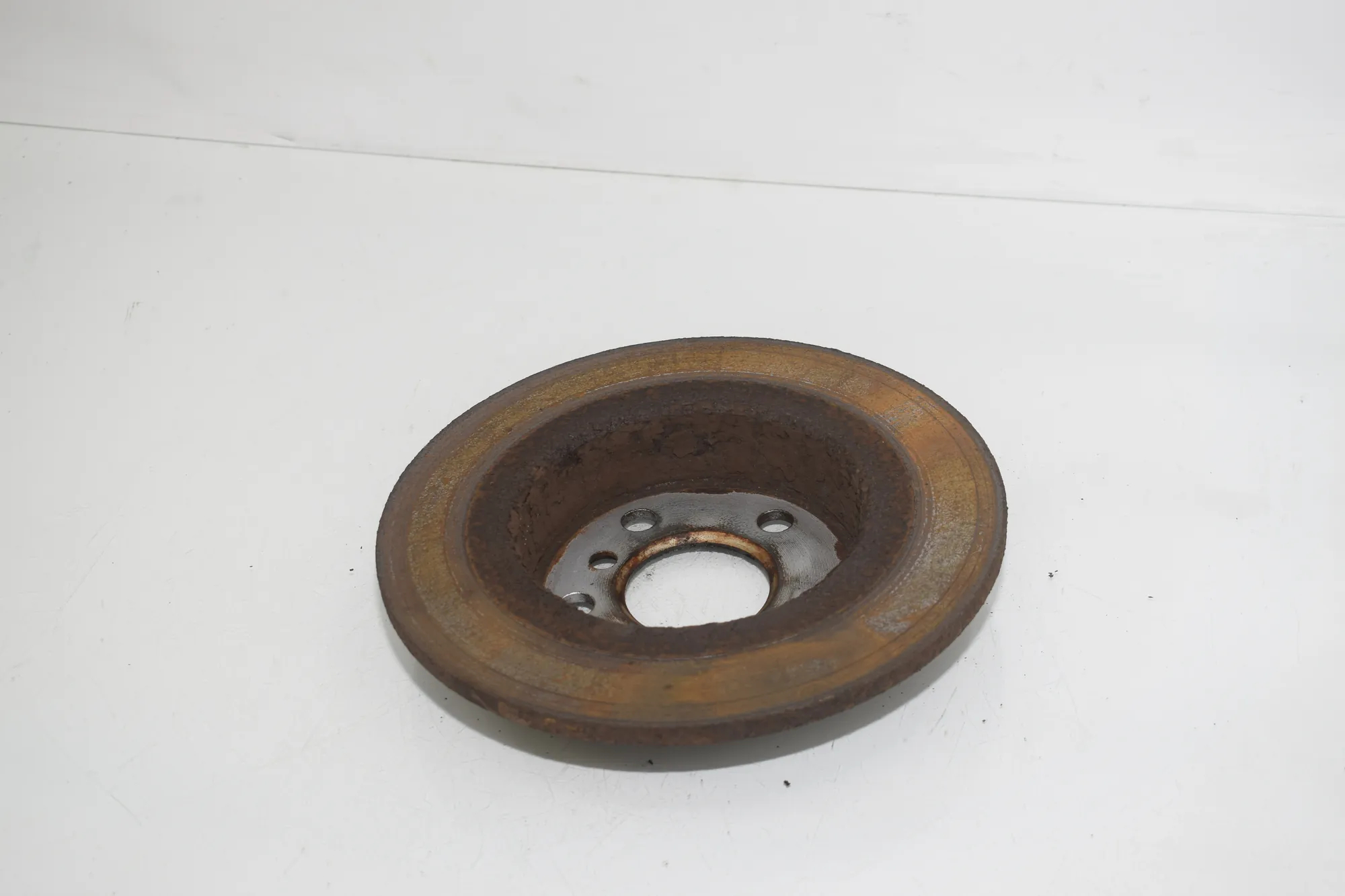 Rear Left Brake Disc – OEM 6799367 · BMW i3 (I01) s Range Extender 2019 – 3