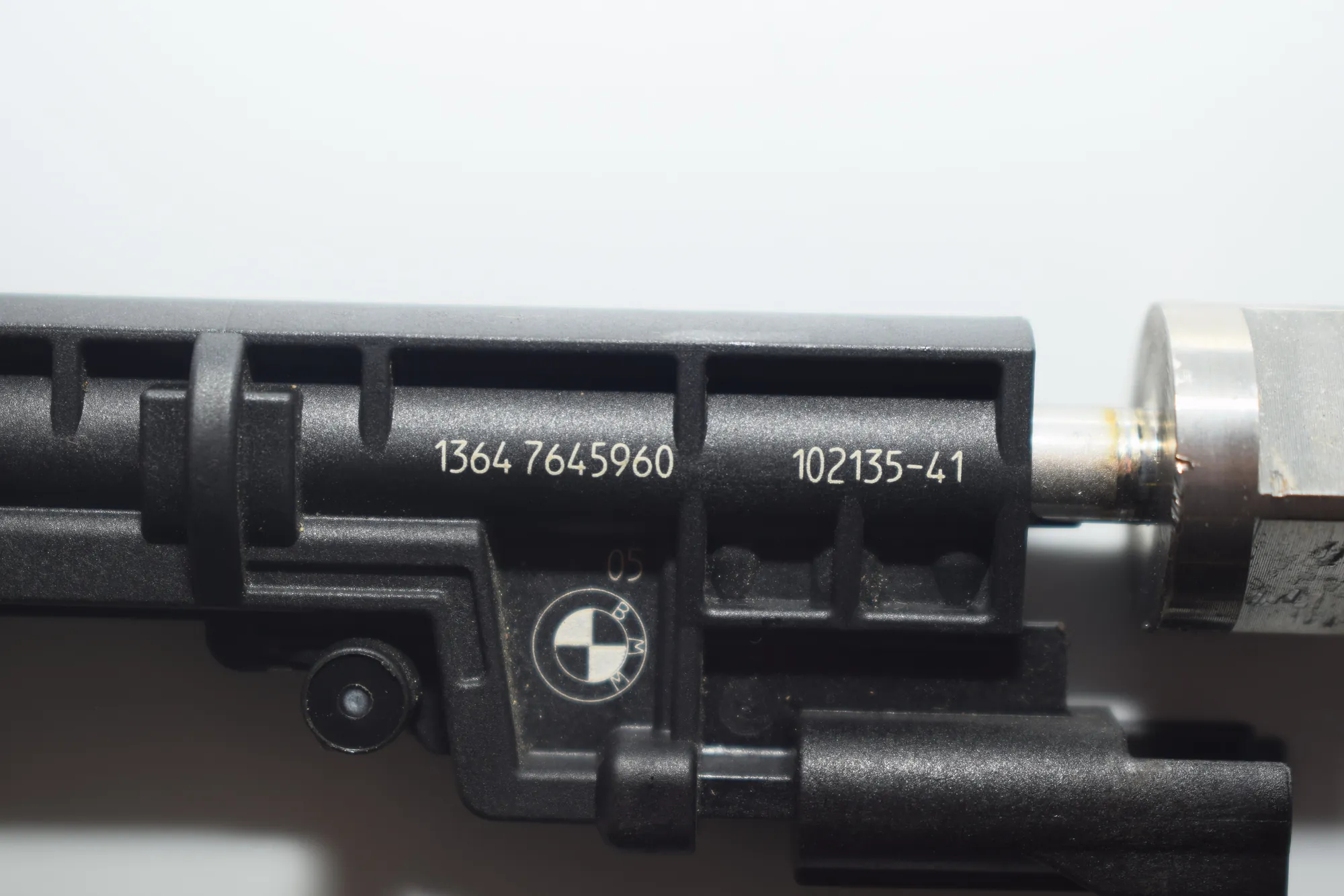 Fuel Injector – OEM 7645960 · BMW 3 (F30, F80) BMW 3 (F30, F80) 2013 – 3