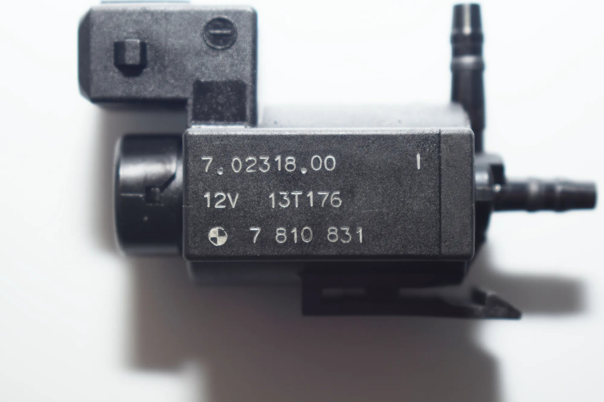 Solenoid Valve – OEM 7810831 · BMW 5 Touring (F11) 530 d 2013 – 4