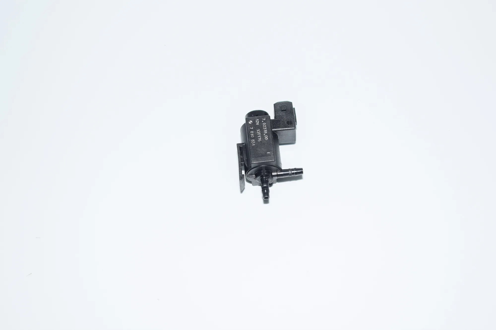 Solenoid Valve – OEM 7810831 · BMW 5 Touring (F11) 530 d 2013 – 3