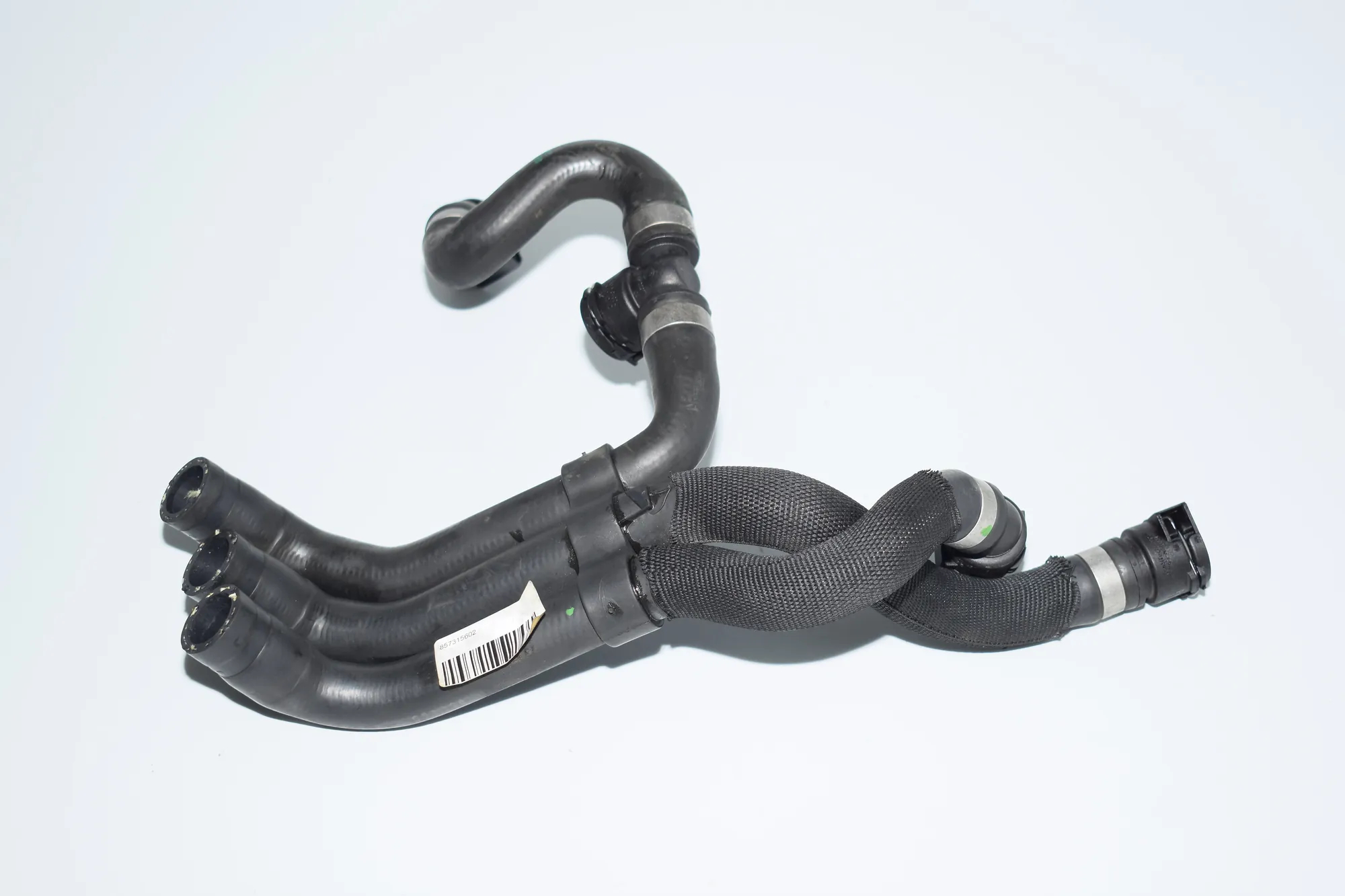 Coolant Hose Pipe – OEM 8512237 · BMW 5 Touring (F11) 530 d 2013 – 3