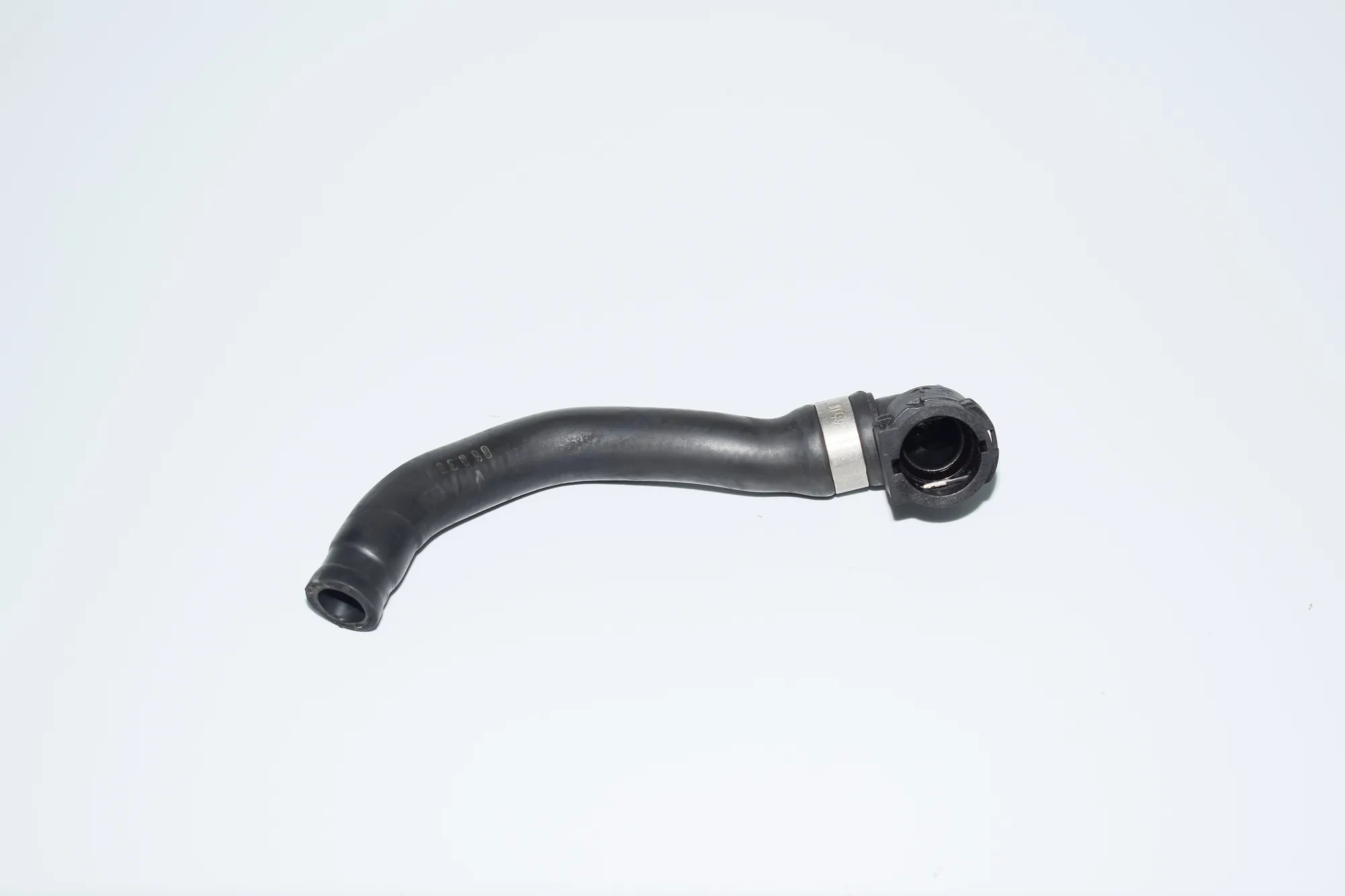 Coolant Hose Pipe – OEM 8511761 · BMW 5 Touring (F11) 530 d 2013 – 2