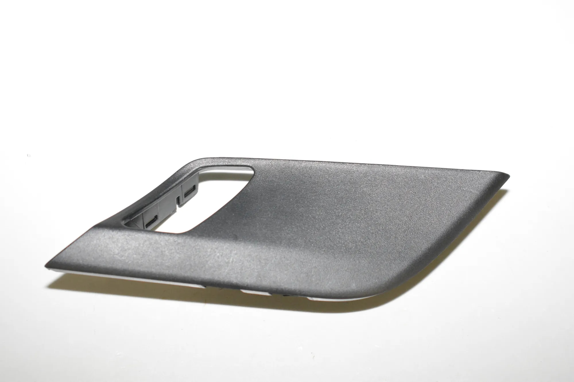 Front Left Door Panel Trim – OEM 7292077 · BMW X6 (F16, F86) BMW X6 (F16, F86) xDrive 28 i 2015