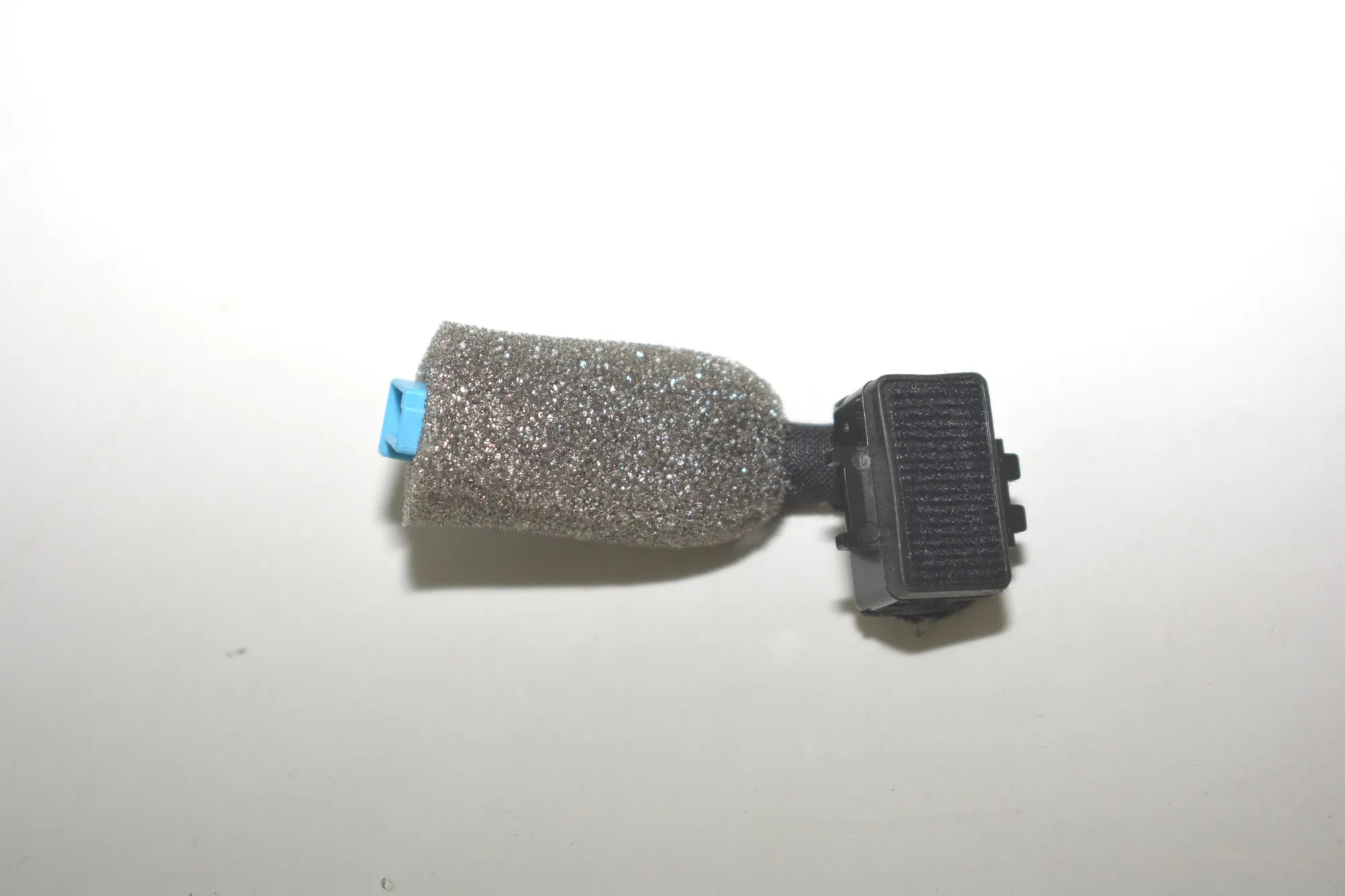 Microphone – OEM 9263744 · BMW 3 (F30, F80) 328 i xDrive 2013 – 2