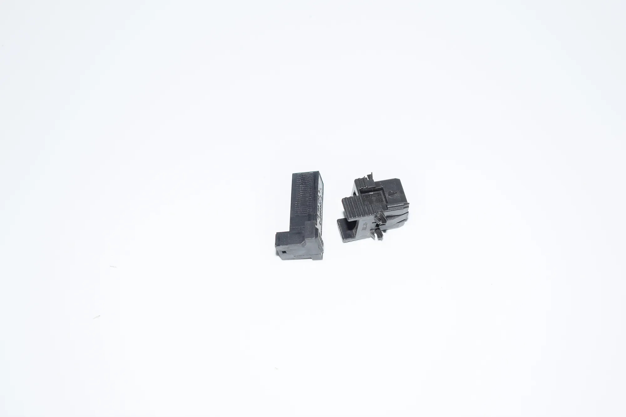 Brake Pedal Sensor – OEM 6967601 · BMW 5 Touring (F11) 530 d 2013 – 3