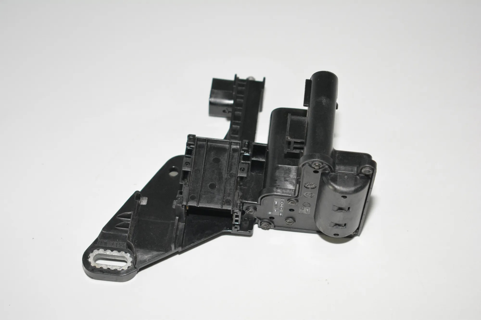 Power Distribution Unit – OEM 9296151 · BMW 3 (F30, F80) 328 i xDrive 2013 – 3