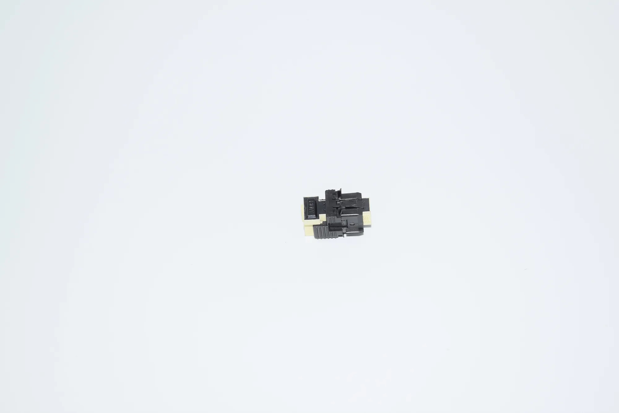 Brake Pedal Sensor – OEM 9240076 · BMW 3 (F30, F80) BMW 3 (F30, F80) 2015 – 3