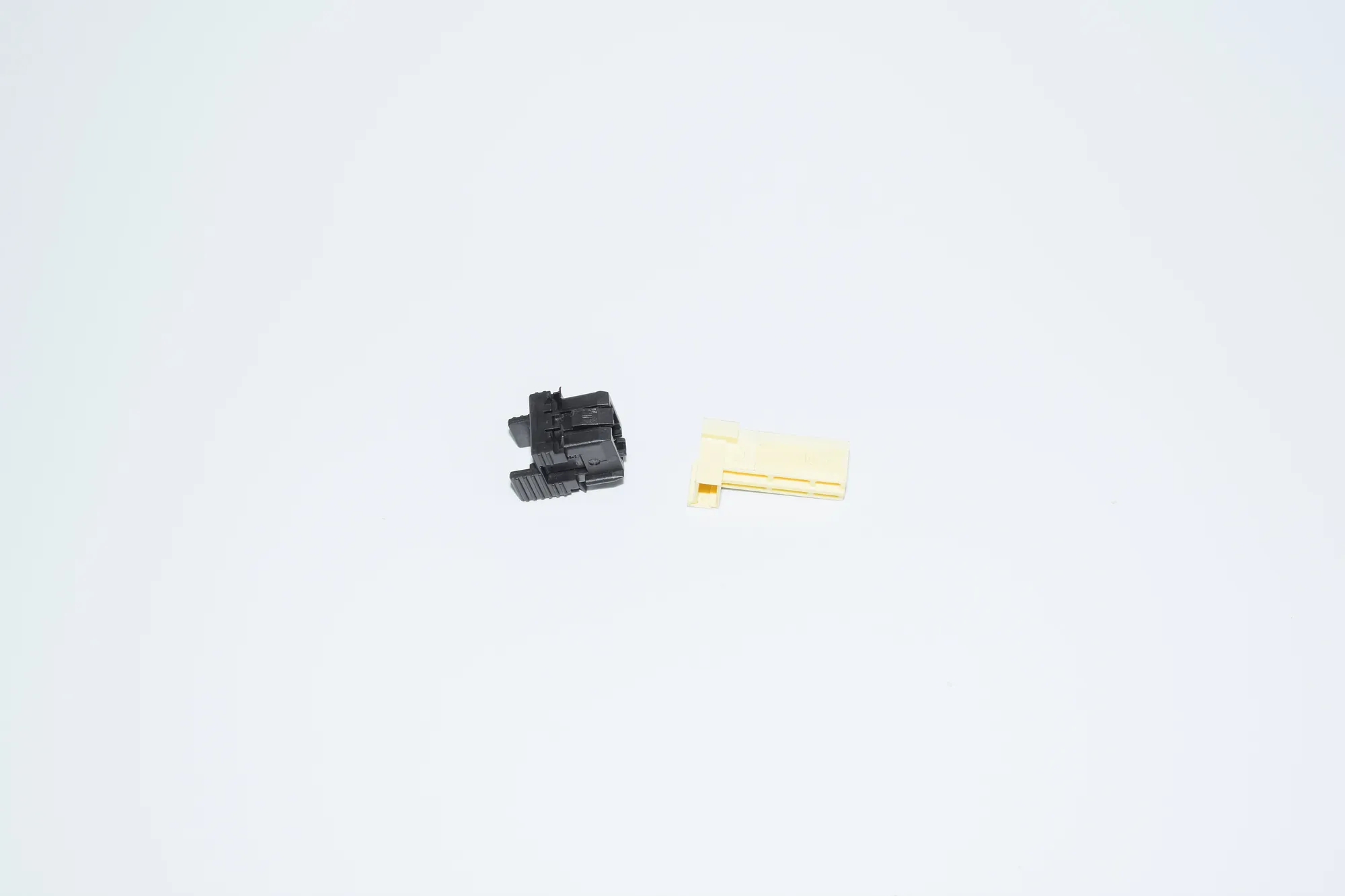 Brake Pedal Sensor – OEM 9240076 · BMW 3 (F30, F80) BMW 3 (F30, F80) 2015 – 2
