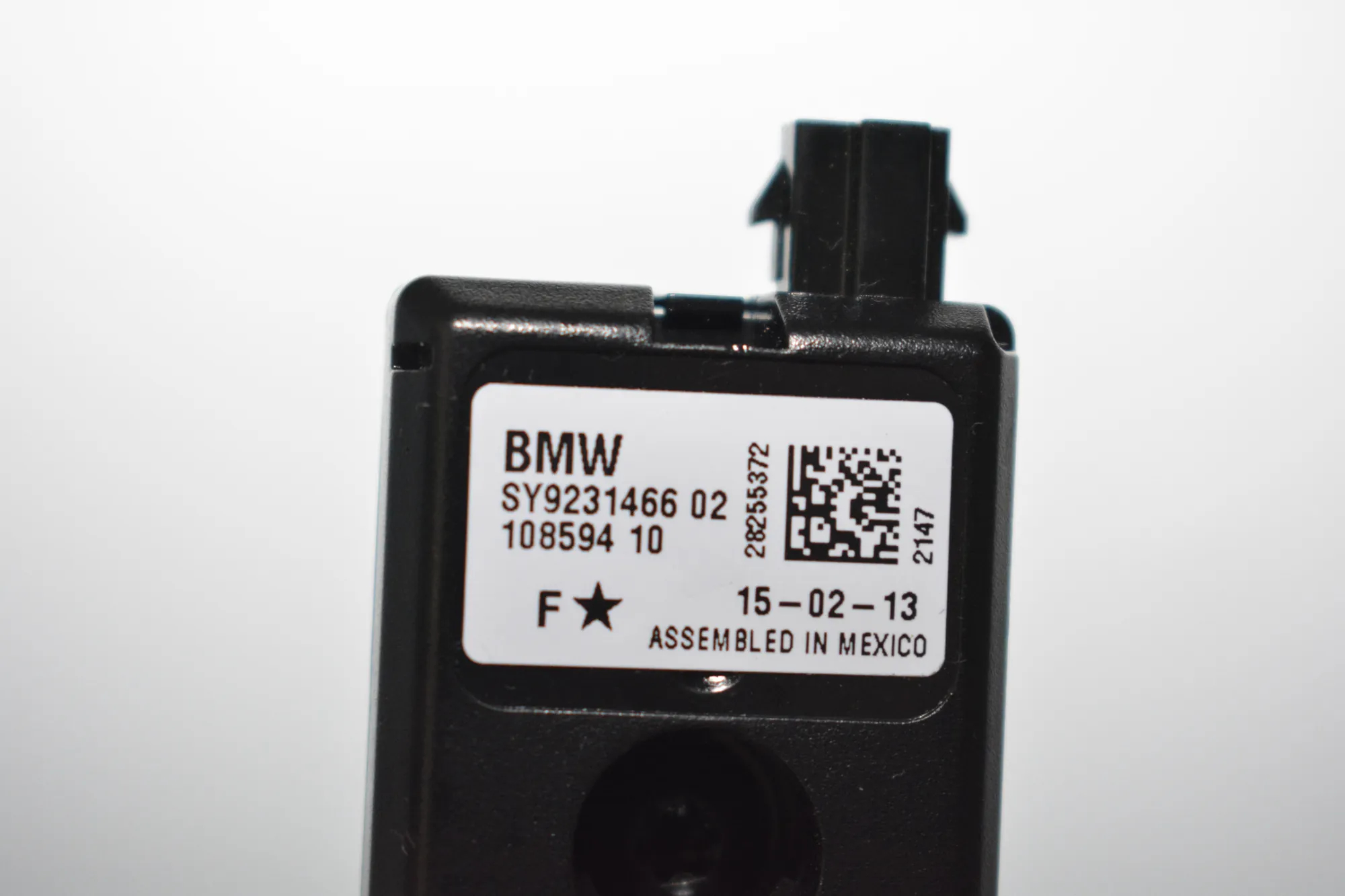 Antenna – OEM 9231466 · BMW 3 (F30, F80) 328 i xDrive 2013 – 4