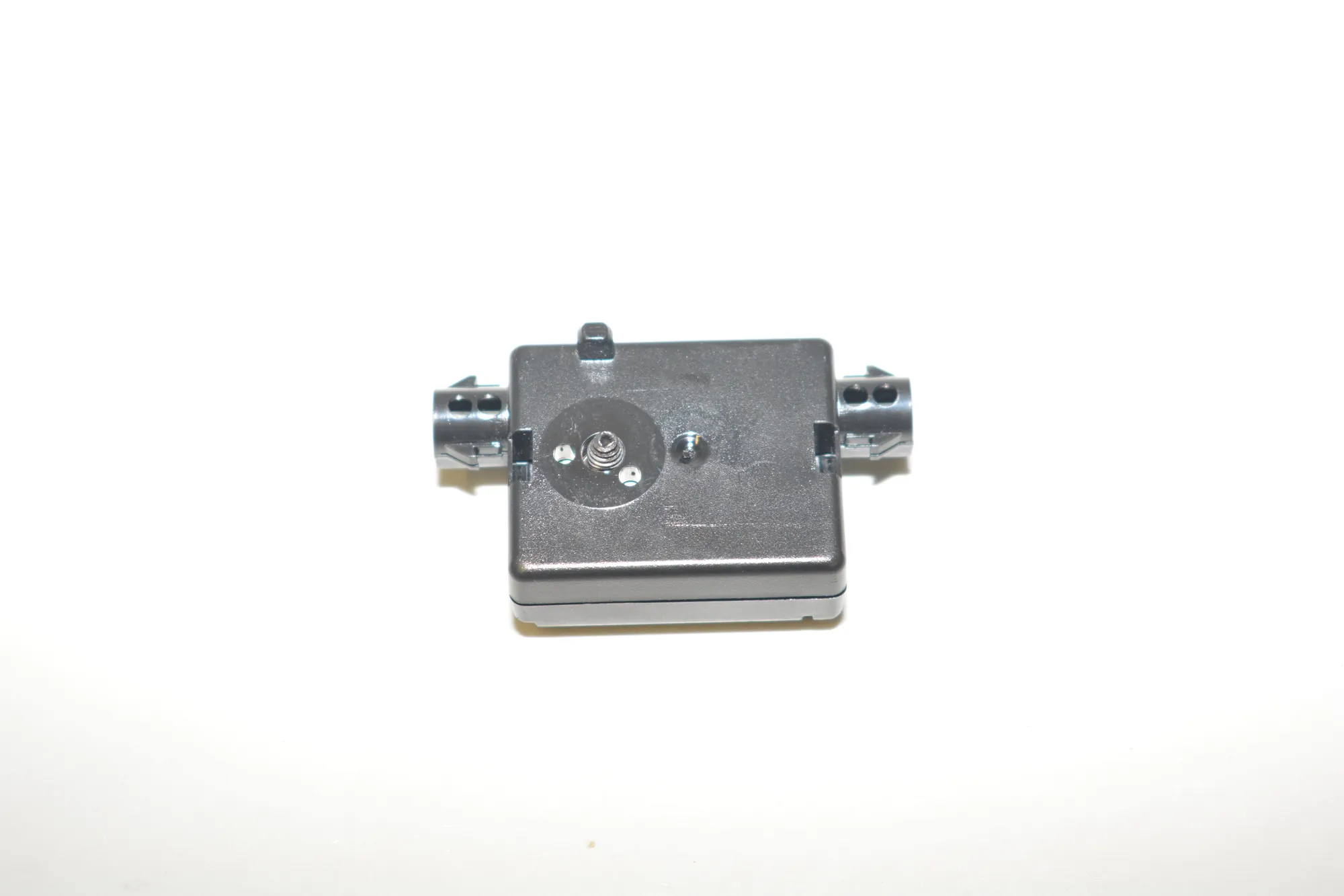 Antenna – OEM 9231466 · BMW 3 (F30, F80) 328 i xDrive 2013 – 3