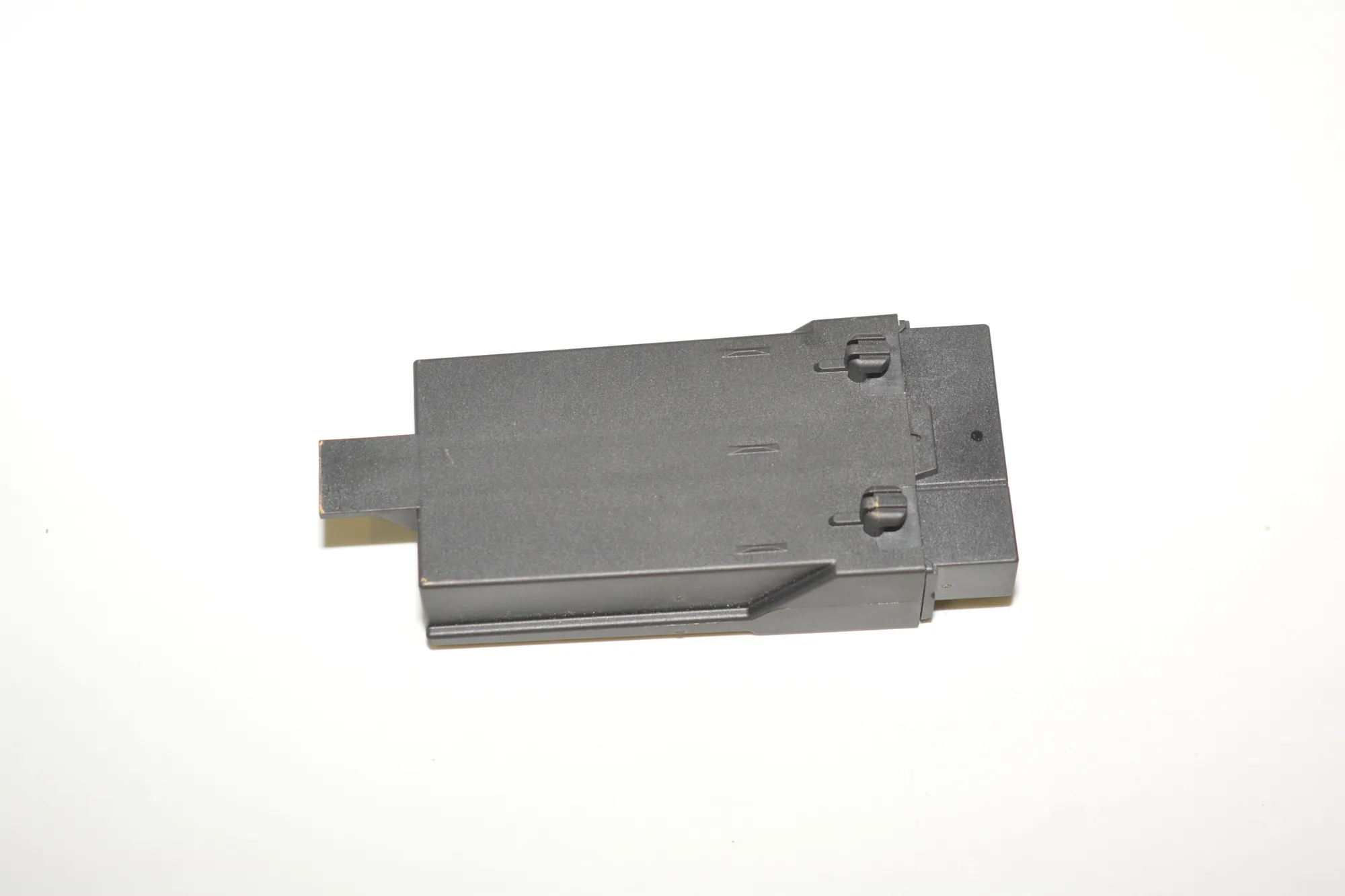 Front Right Seat Control Unit – OEM 9216468 · BMW 3 (F30, F80) 328 i xDrive 2013 – 3
