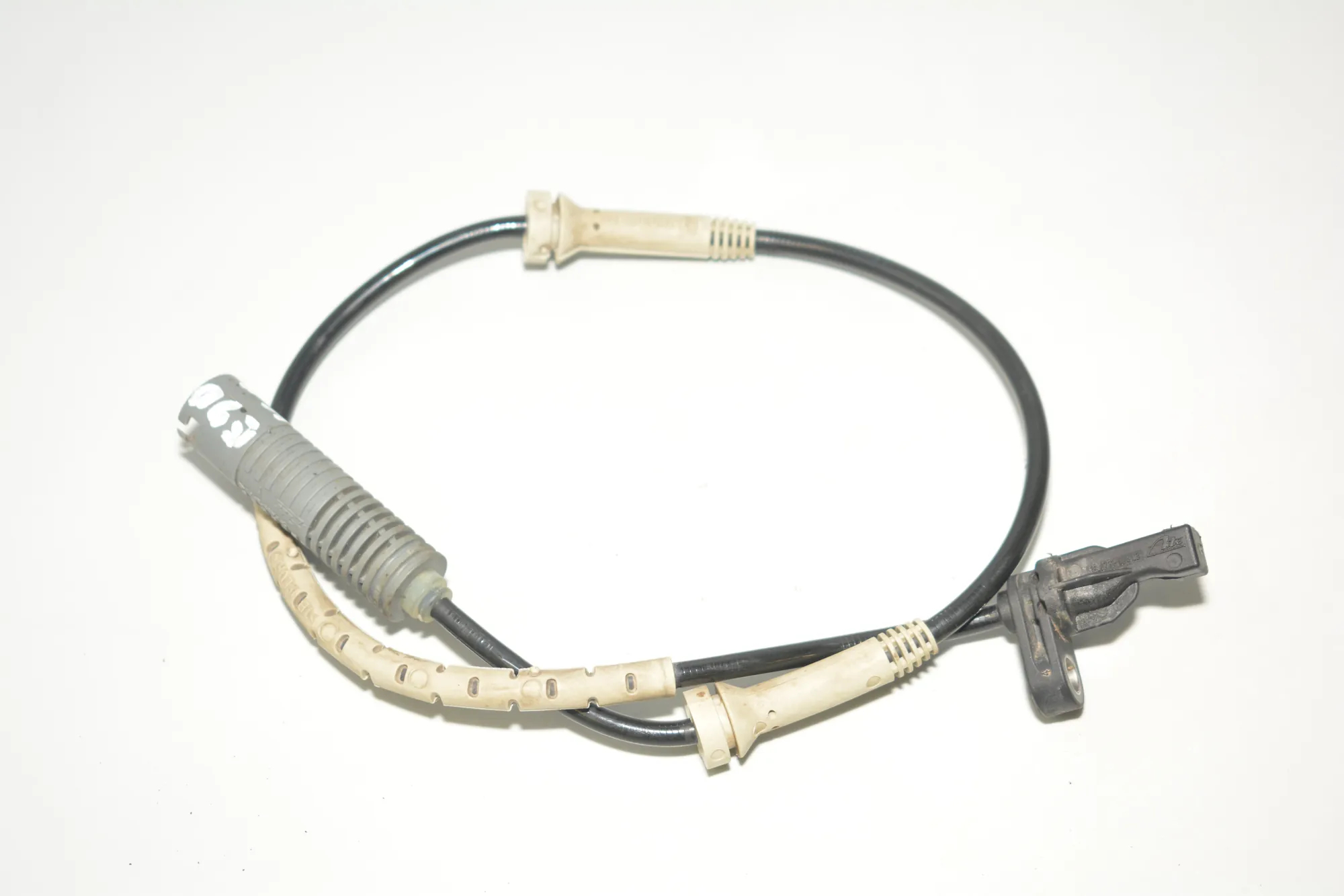 Front Left ABS Sensor – OEM 6785020 · BMW 3 (E90) 318 d 2010 – 2