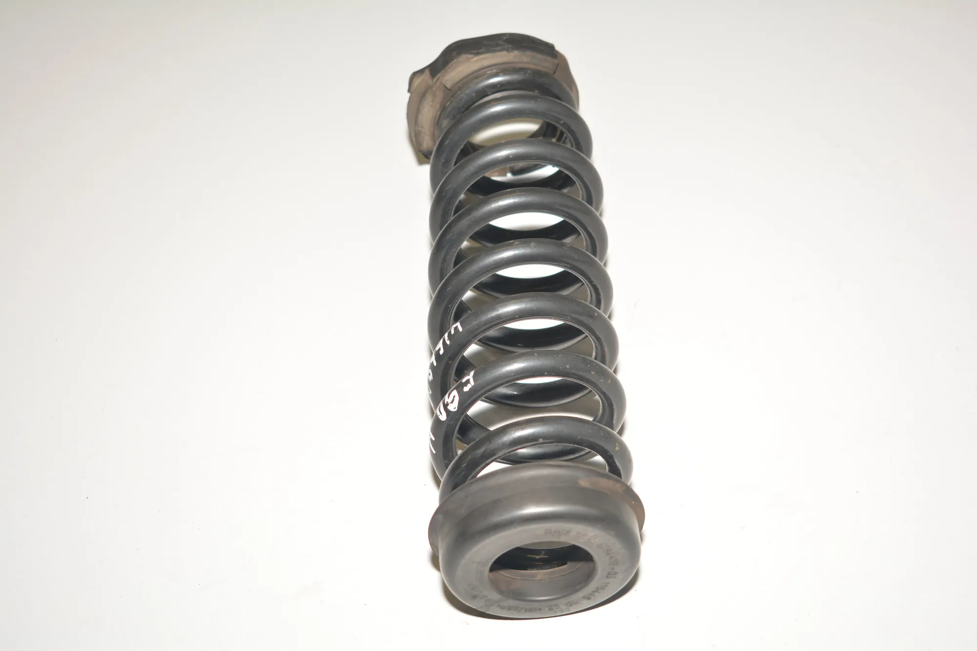 Rear Left Coil Spring – OEM 6764419 · BMW 3 (E90) 318 d 2010 – 2