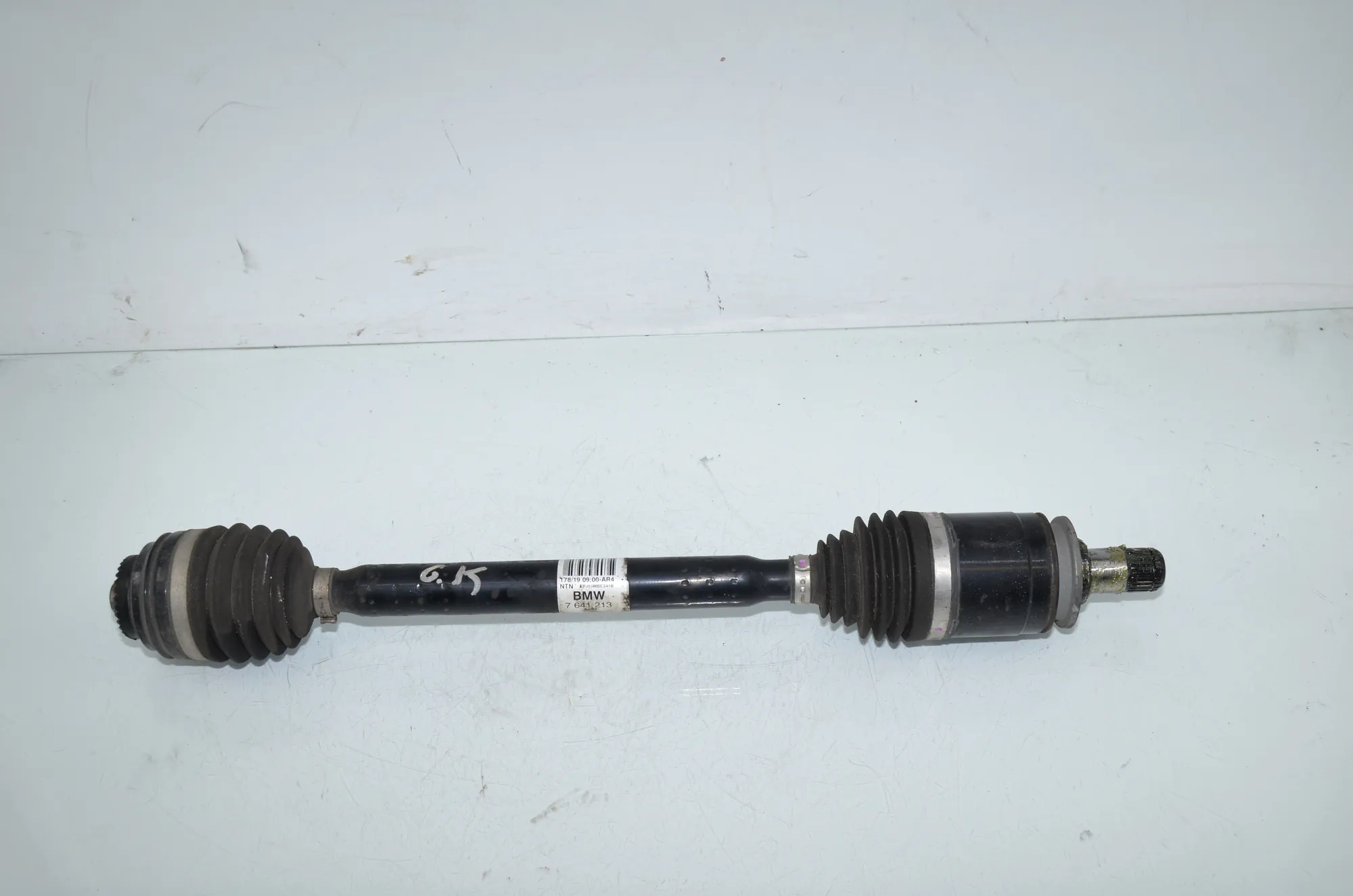 Rear Left Driveshaft – OEM 7641213 · BMW i3 (I01) s Range Extender 2019
