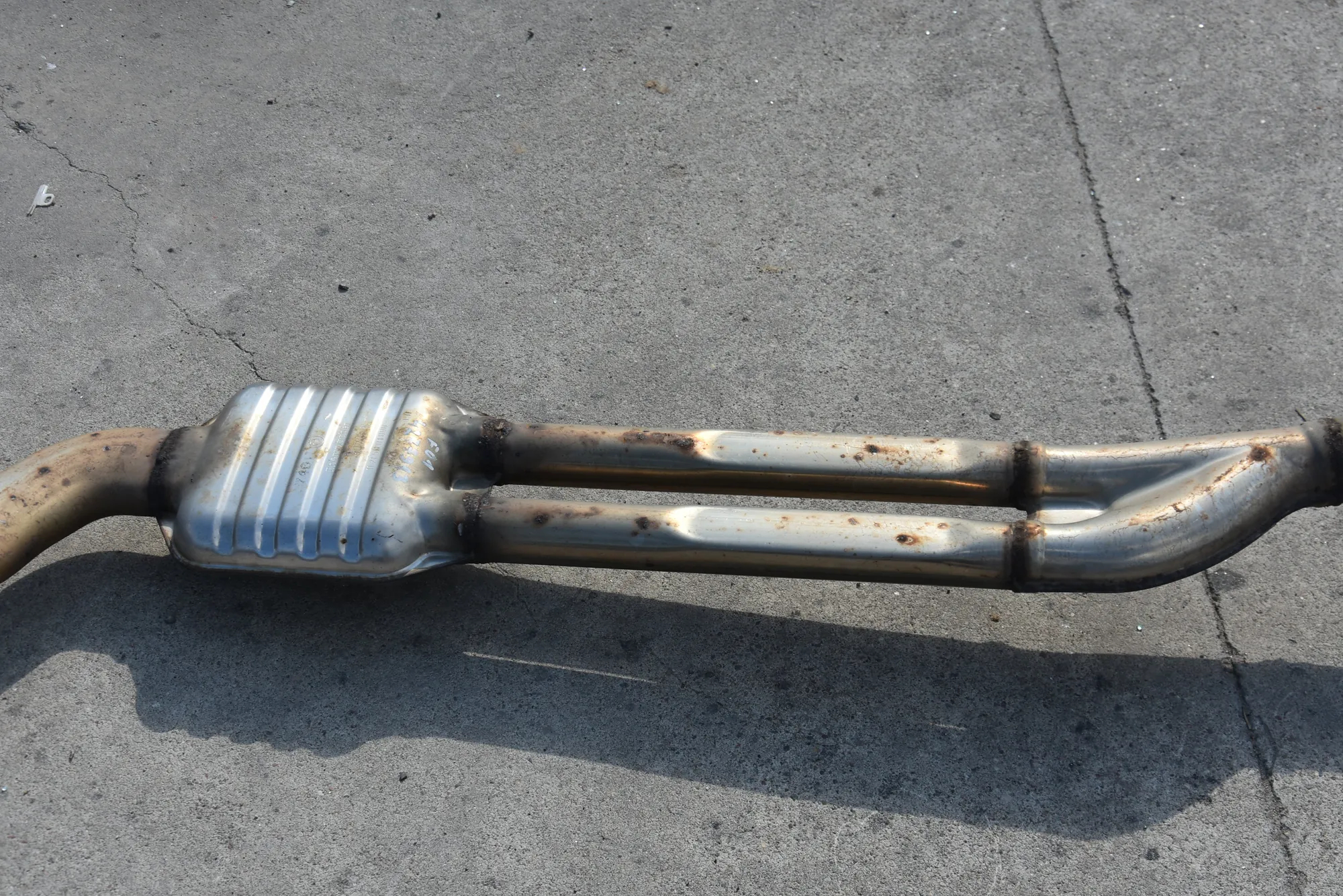 Exhaust – OEM 7807103 · BMW 7 (F01, F02) 730 d 2011 – 3