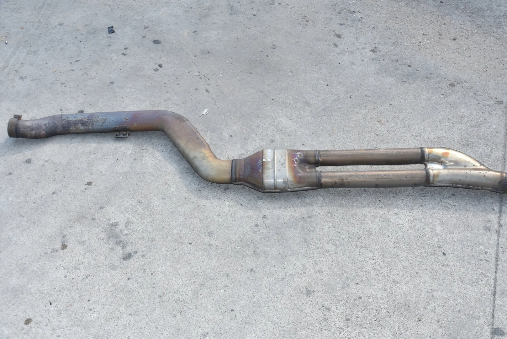 Exhaust – OEM 8517667 · BMW 5 Touring (F11) 530 d 2013 – 3