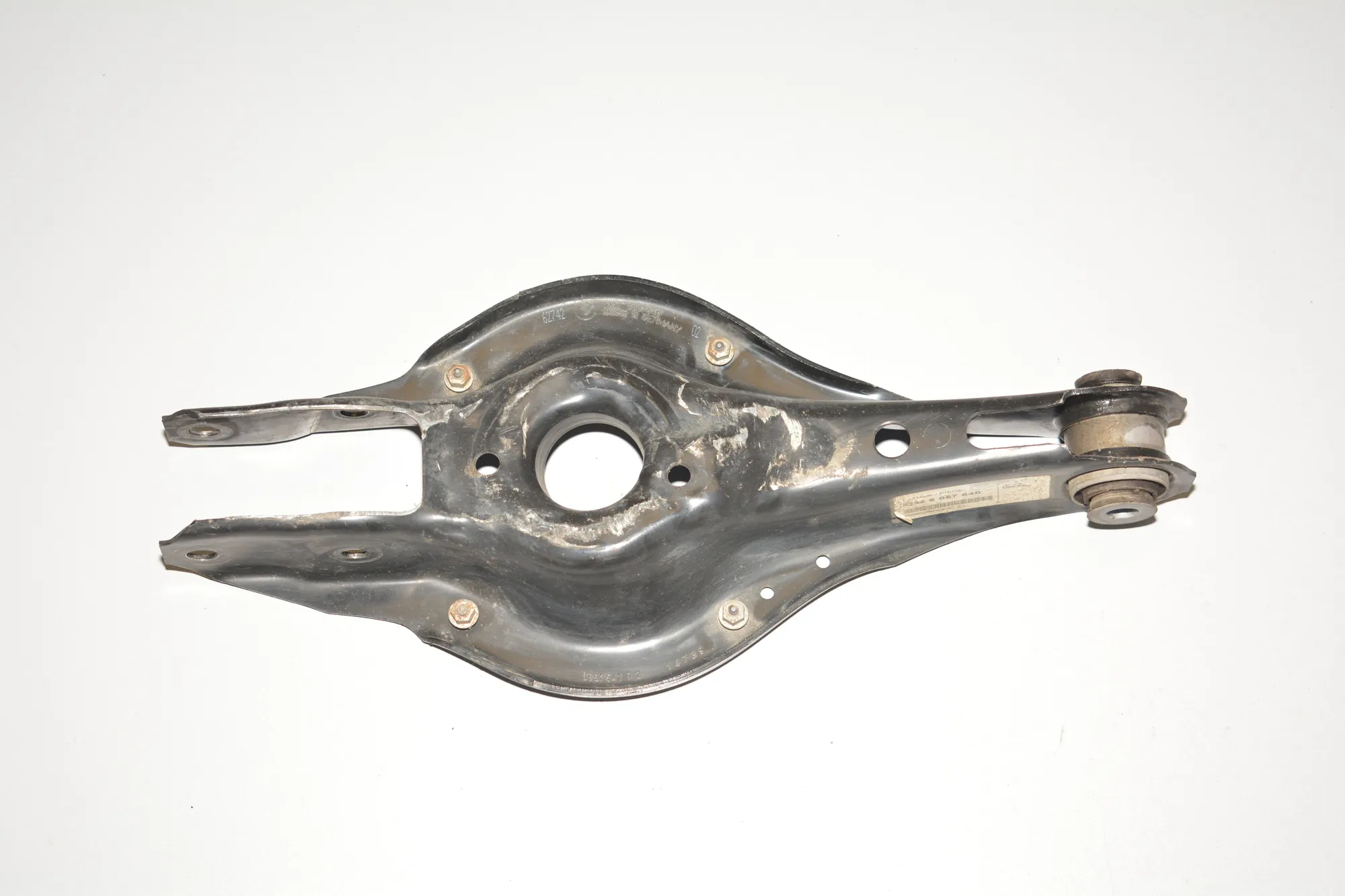 Rear Right Lower Control Arm – OEM 6867540 · BMW 3 (F30, F80) 328 i xDrive 2013 – 2