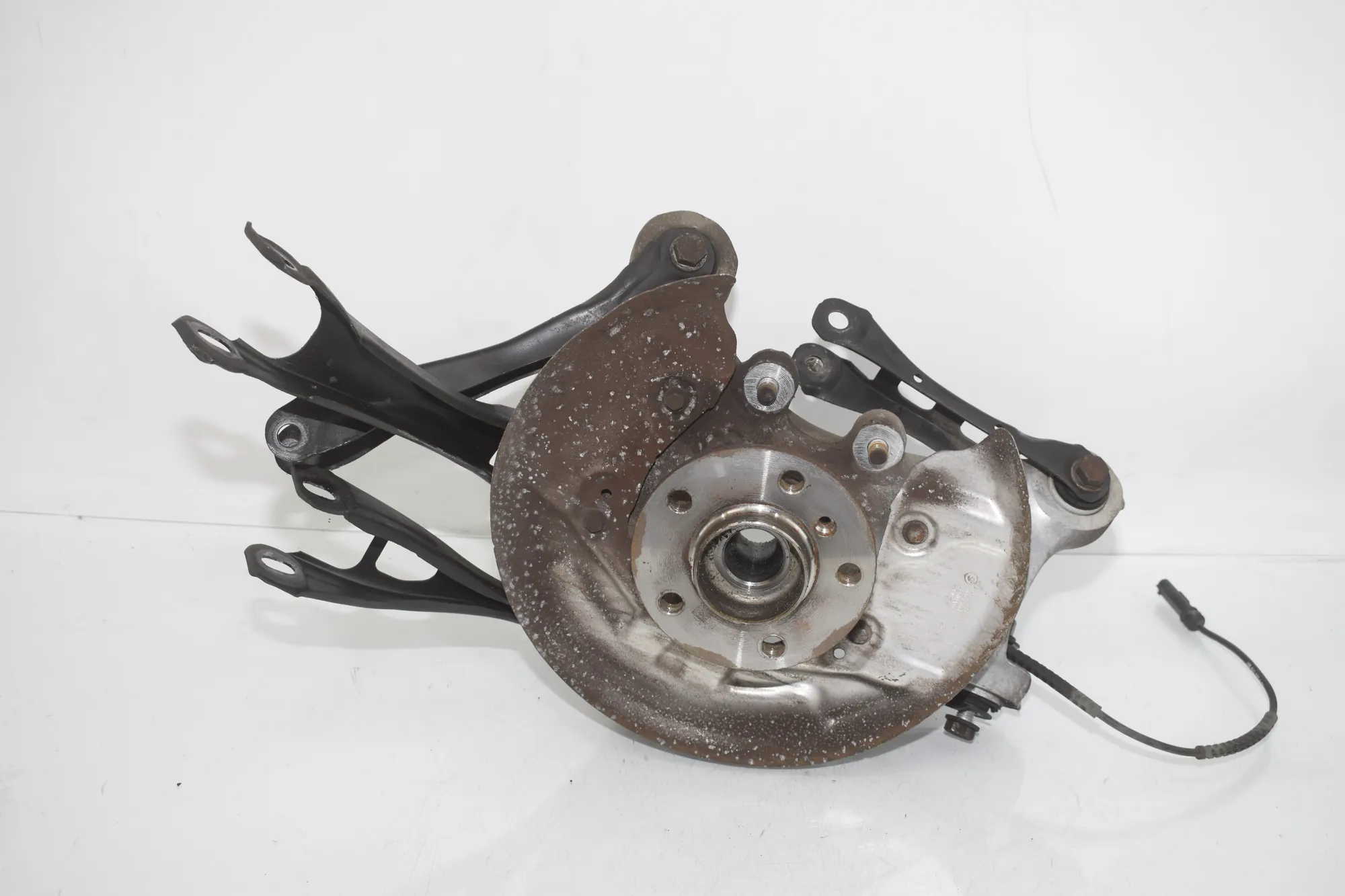 Rear Left Wheel Hub Spindle – OEM 6863444 · BMW i3 (I01) s Range Extender 2019 – 4