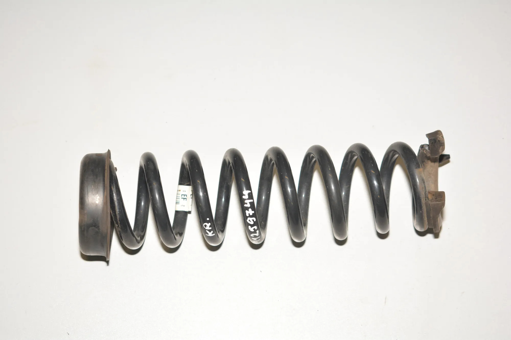 Rear Left Coil Spring – OEM 6764419 · BMW 3 (F30, F80) 328 i xDrive 2013