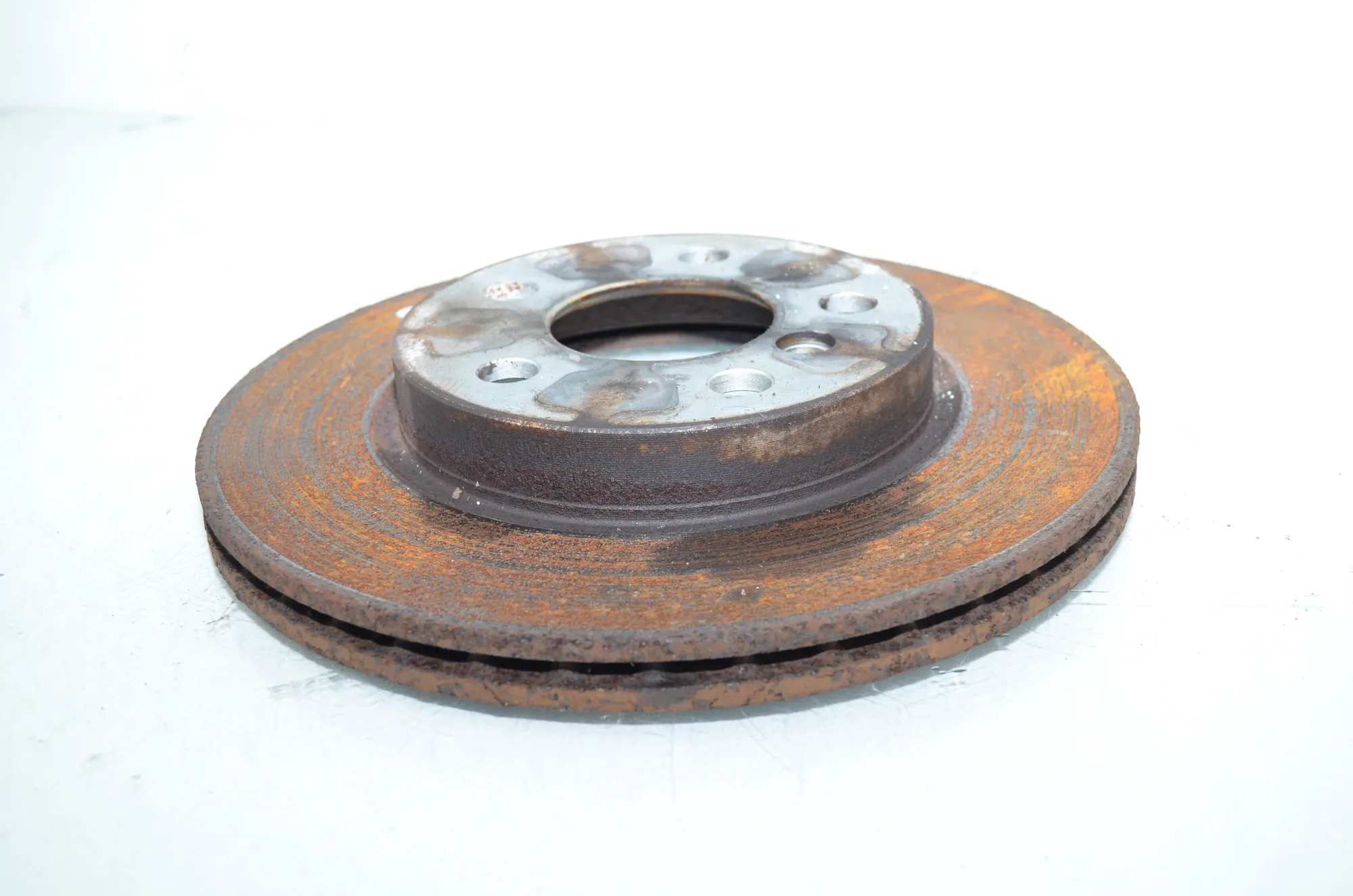 Front Left Brake Disc – OEM 6866293 · BMW i3 (I01) s Range Extender 2019 – 2