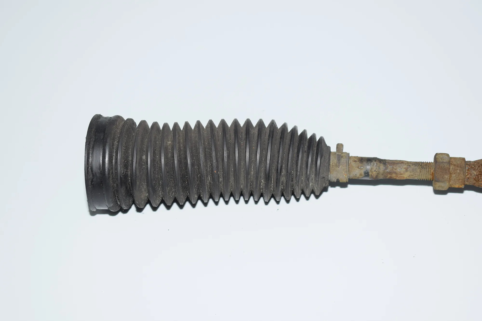 Left Side Steering Tie Rod · BMW X3 (E83) xDrive 20 d 2008 – 4