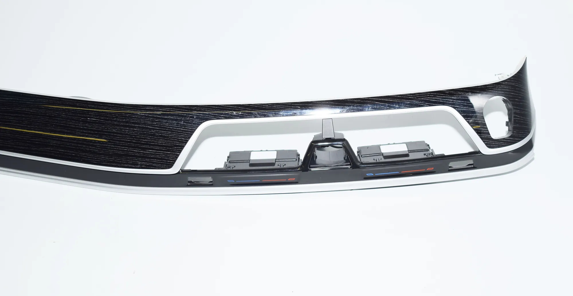 Interior Trim Strips Kit – OEM 6827330 · BMW 7 (G11, G12) BMW 7 (G11, G12) 2017 – 3