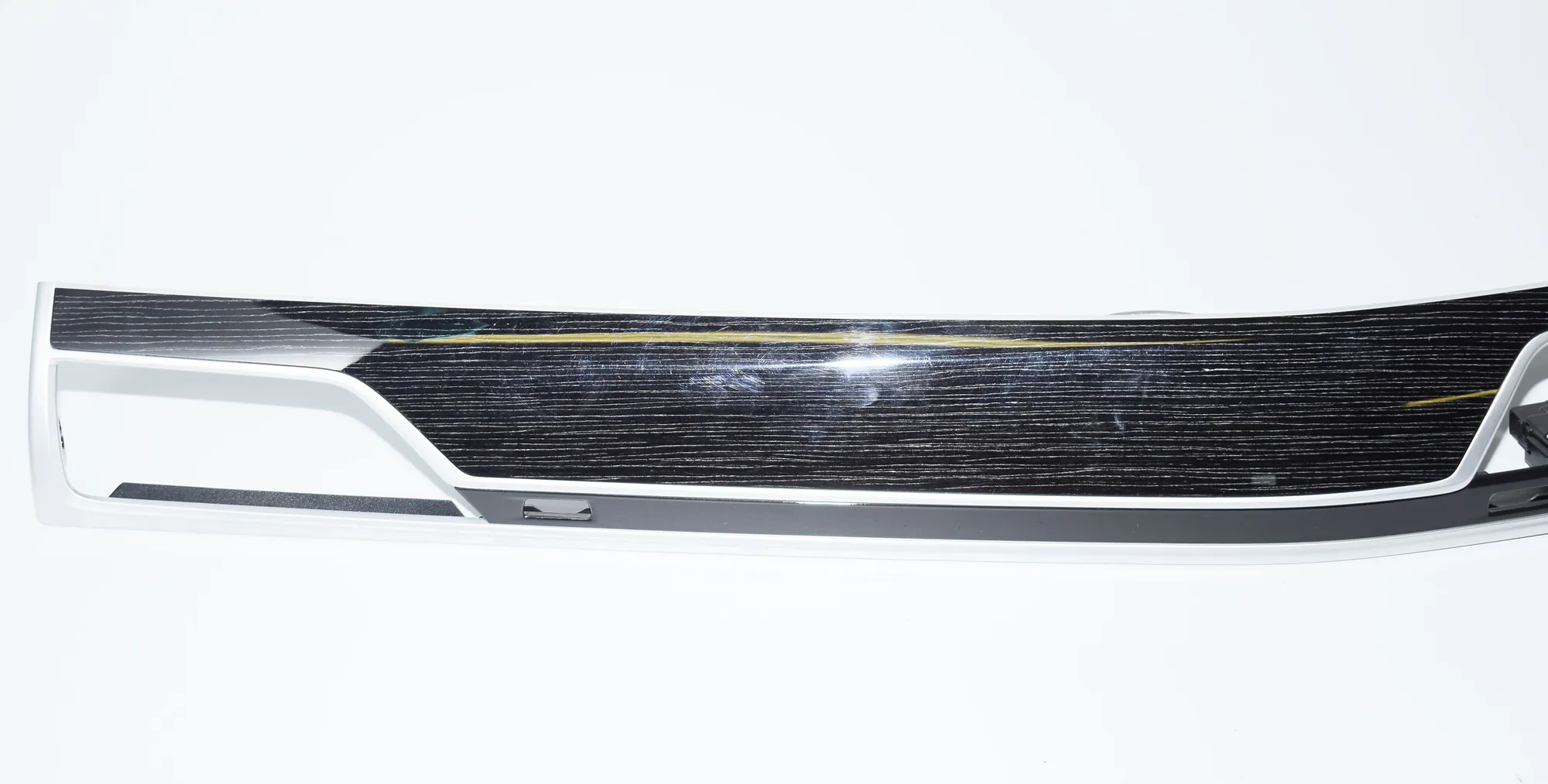 Interior Trim Strips Kit – OEM 6827330 · BMW 7 (G11, G12) BMW 7 (G11, G12) 2017 – 4