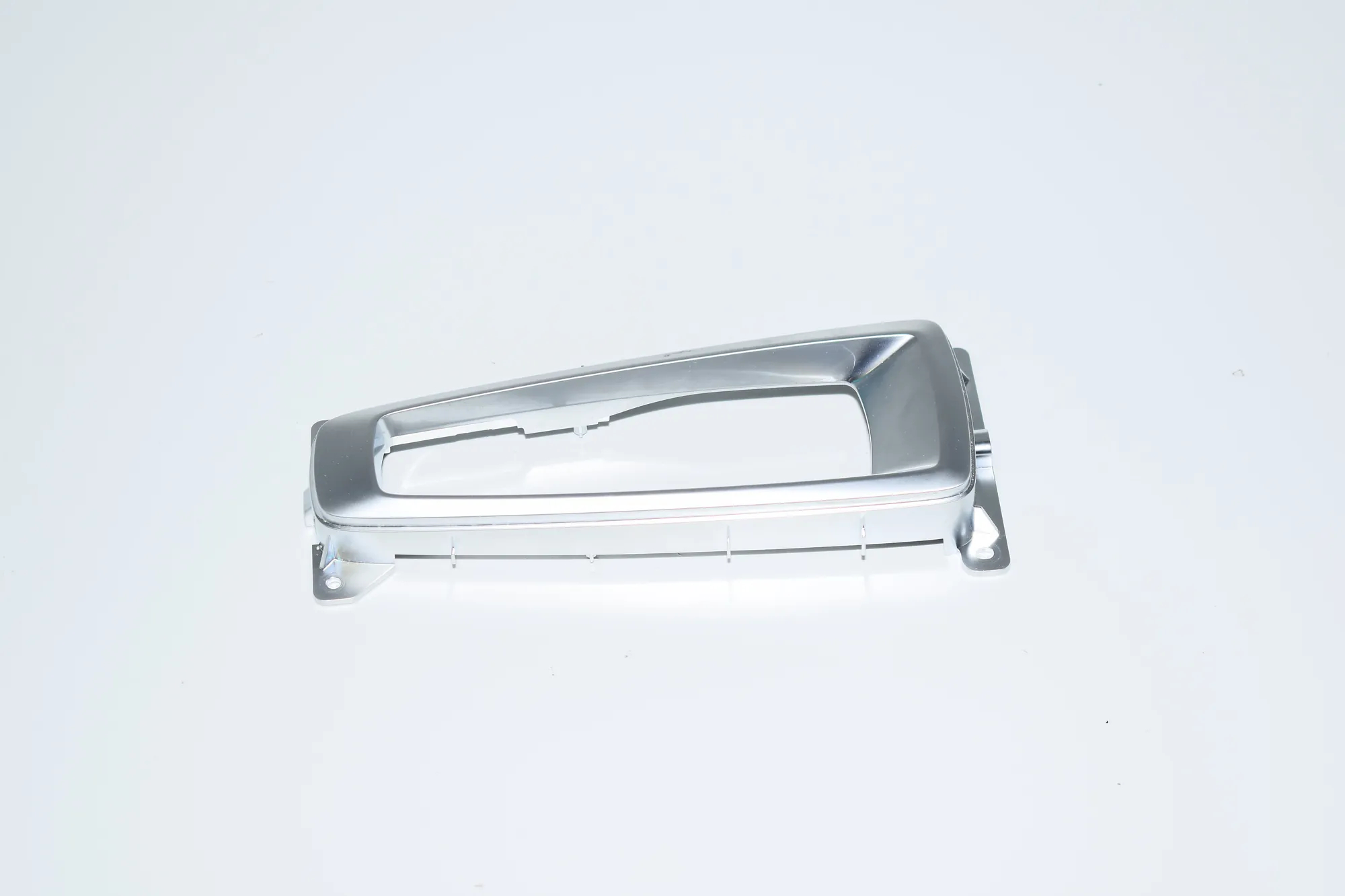 Gear Shifting Level Plastic Trim – OEM 9252114 · BMW X6 (F16, F86) BMW X6 (F16, F86) xDrive 30 d 2015