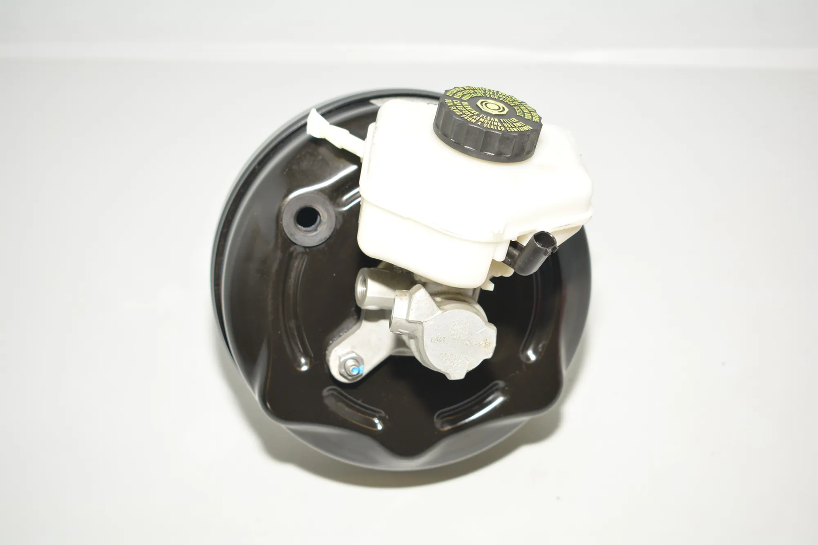 Brake Servo Booster – OEM 6798422 · BMW 3 (F30, F80) 328 i xDrive 2013 – 4