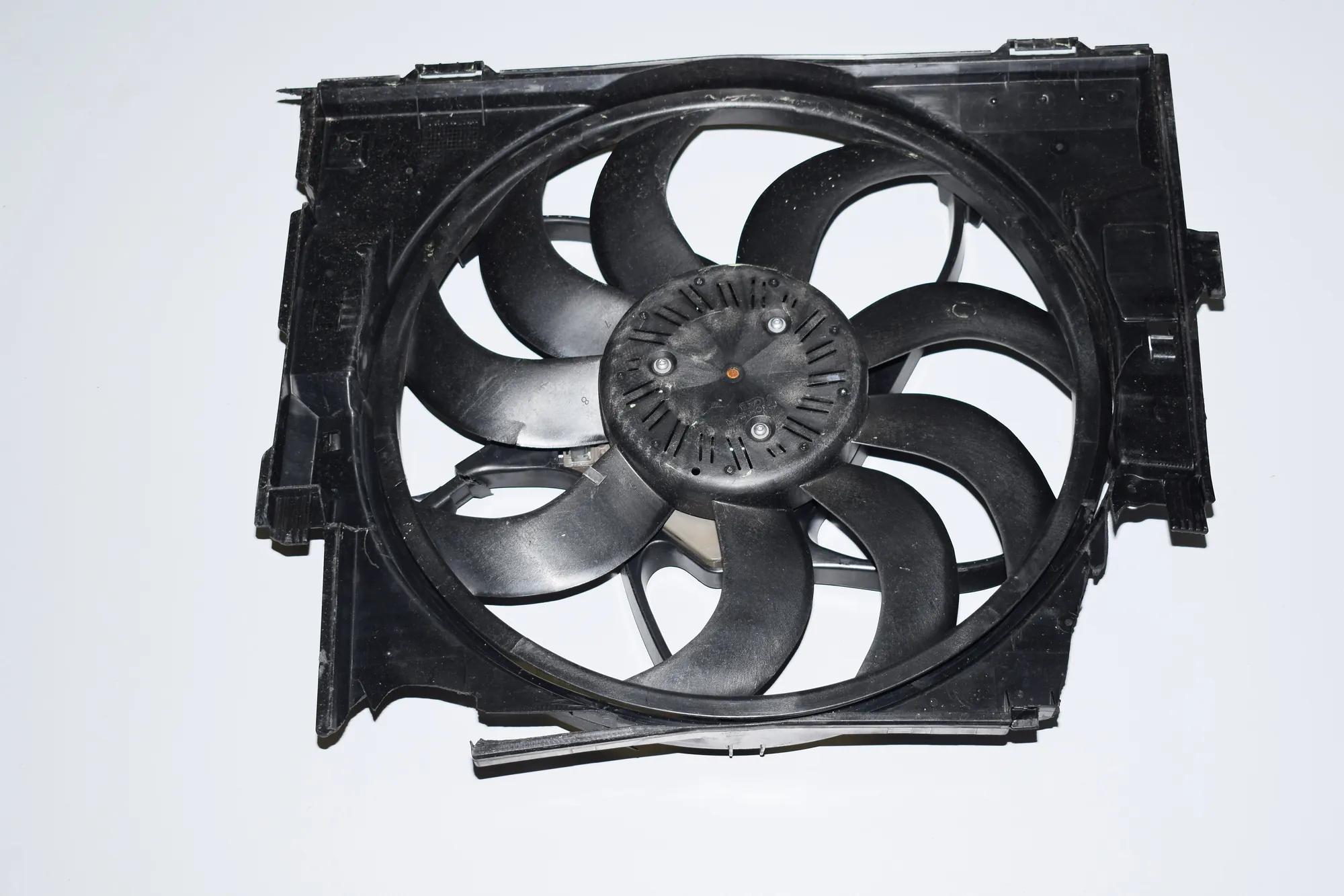 A/C Air Condition Fan – OEM 9410133 · BMW 3 (F30, F80) 328 i 2012