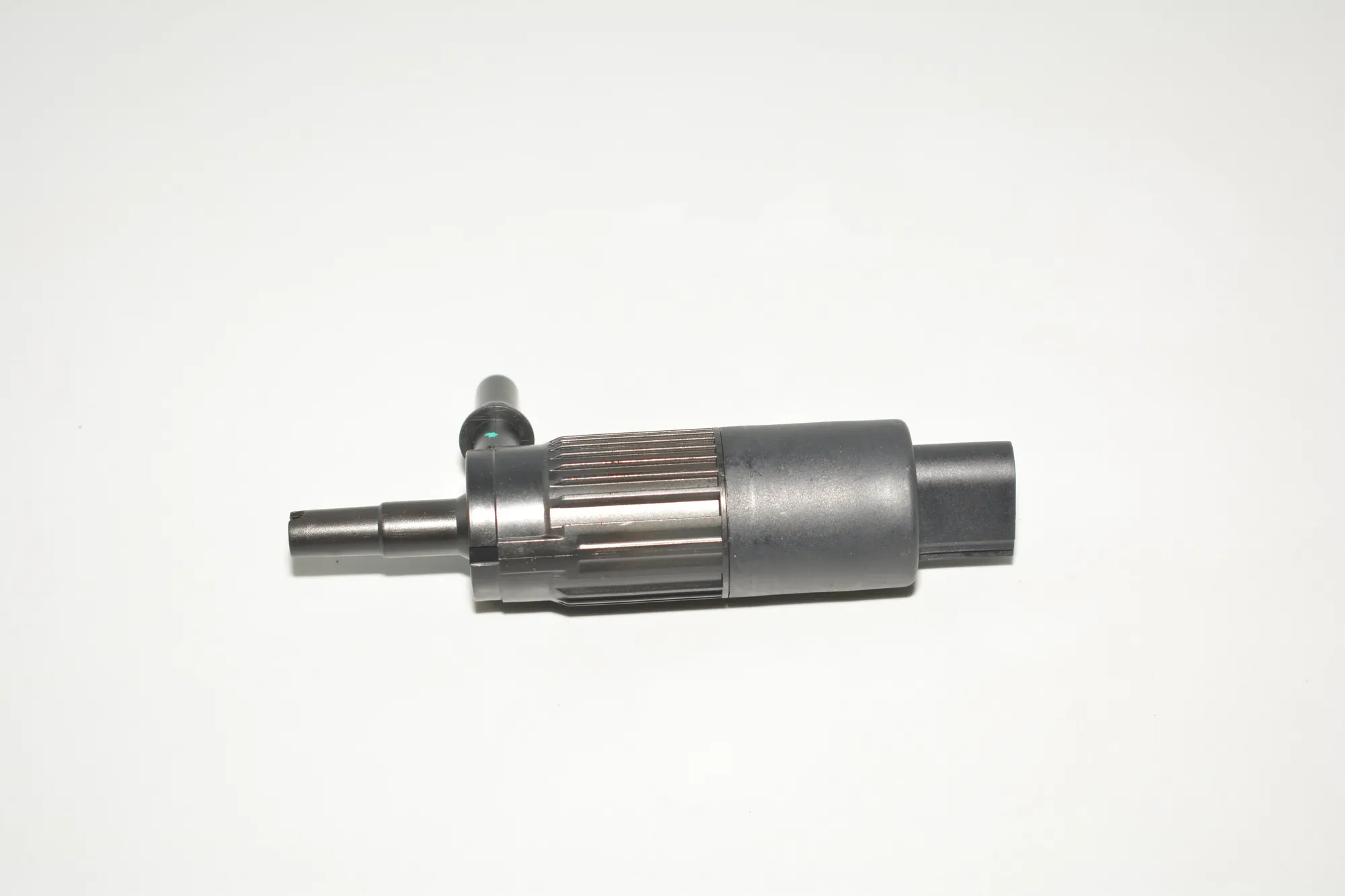 Washer Tank Motor – OEM 7297843 · BMW 3 (F30, F80) 328 i xDrive 2013