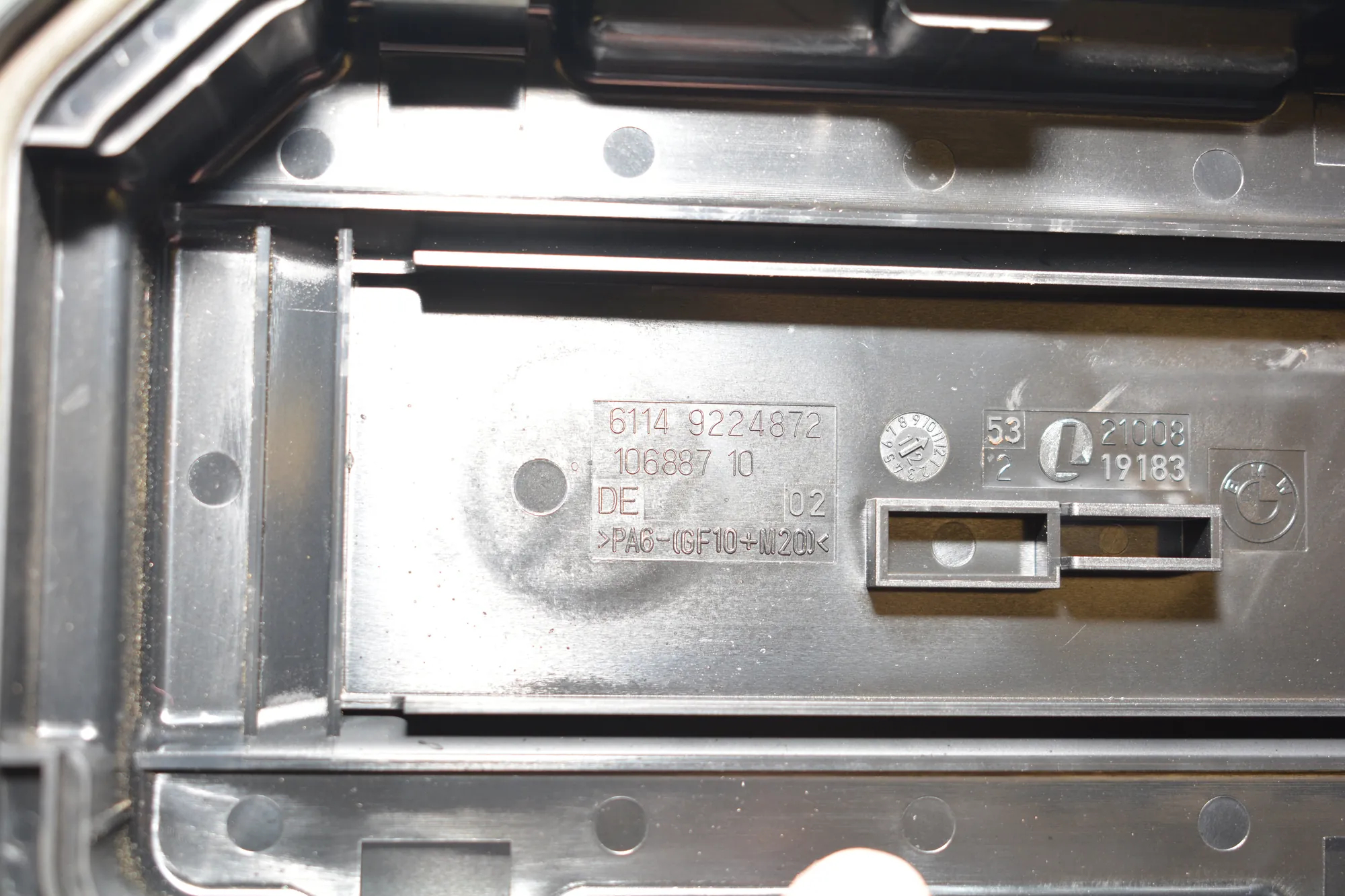 Fuse Box – OEM 9224854 · BMW 3 (F30, F80) 328 i xDrive 2013 – 6