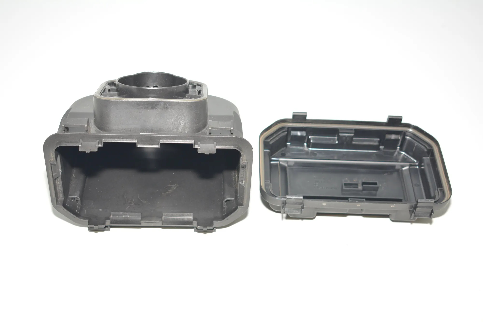 Fuse Box – OEM 9224854 · BMW 3 (F30, F80) 328 i xDrive 2013 – 2