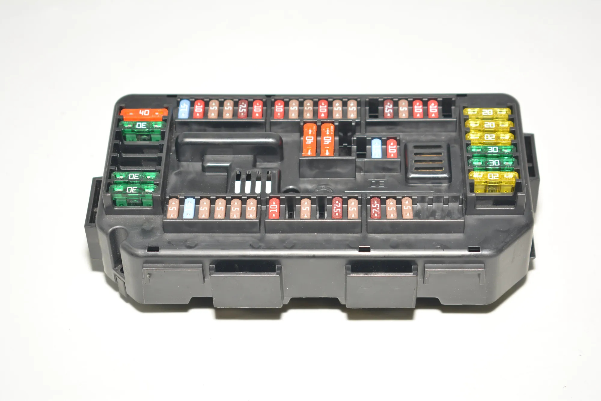 Fuse Box – OEM 9224879 · BMW 3 (F30, F80) 328 i xDrive 2013