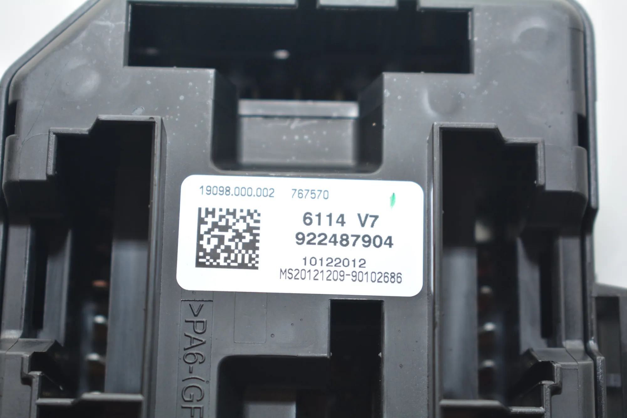 Fuse Box – OEM 9224879 · BMW 3 (F30, F80) 328 i xDrive 2013 – 5