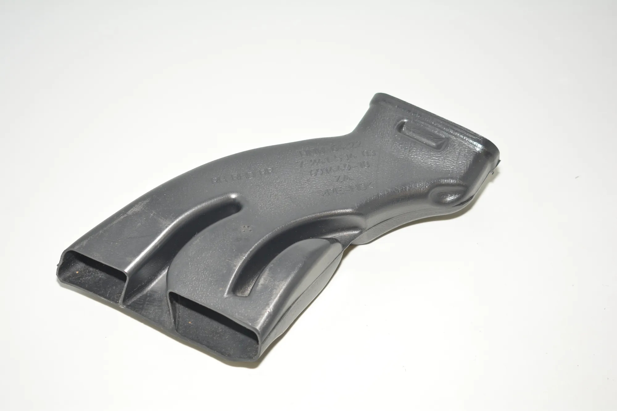 Air Intake Tube – OEM 7241534 · BMW 3 (F30, F80) 328 i xDrive 2013 – 3