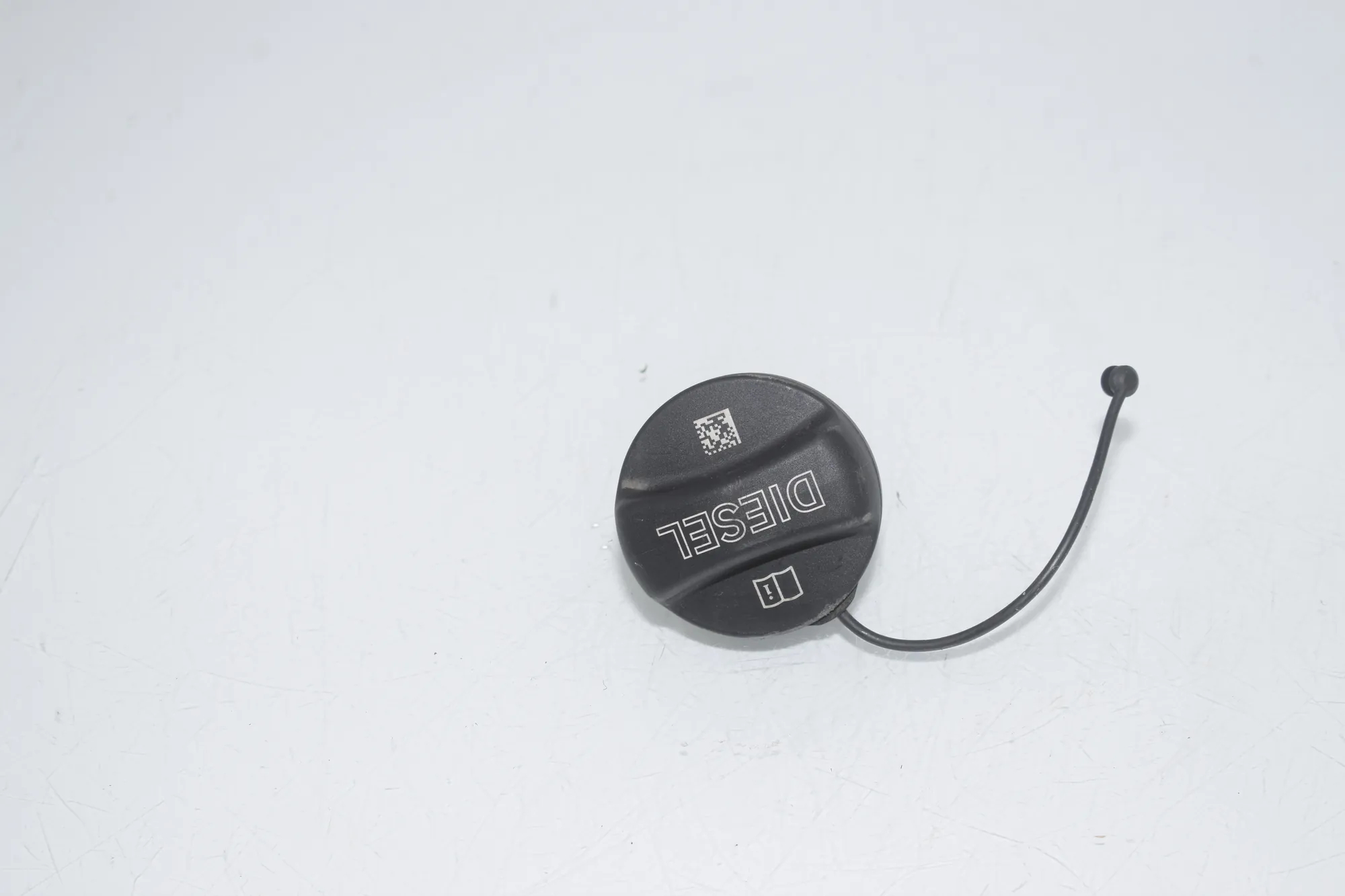 Fuel Tank Cap – OEM 7482901 · BMW X1 (F48) sDrive 18 d 2019
