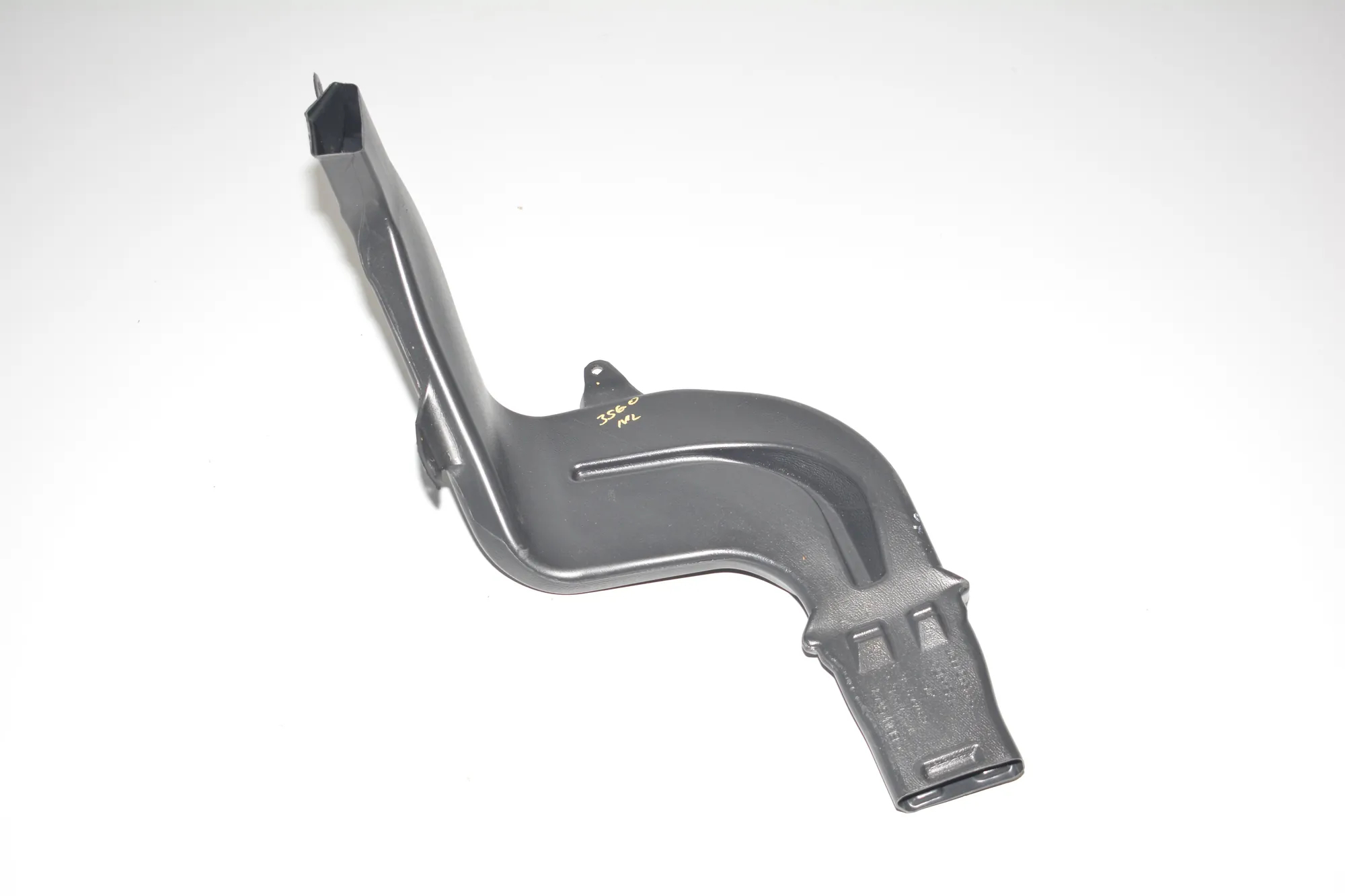Air Intake Tube – OEM 7302852 · BMW 3 (F30, F80) 328 i xDrive 2013 – 2
