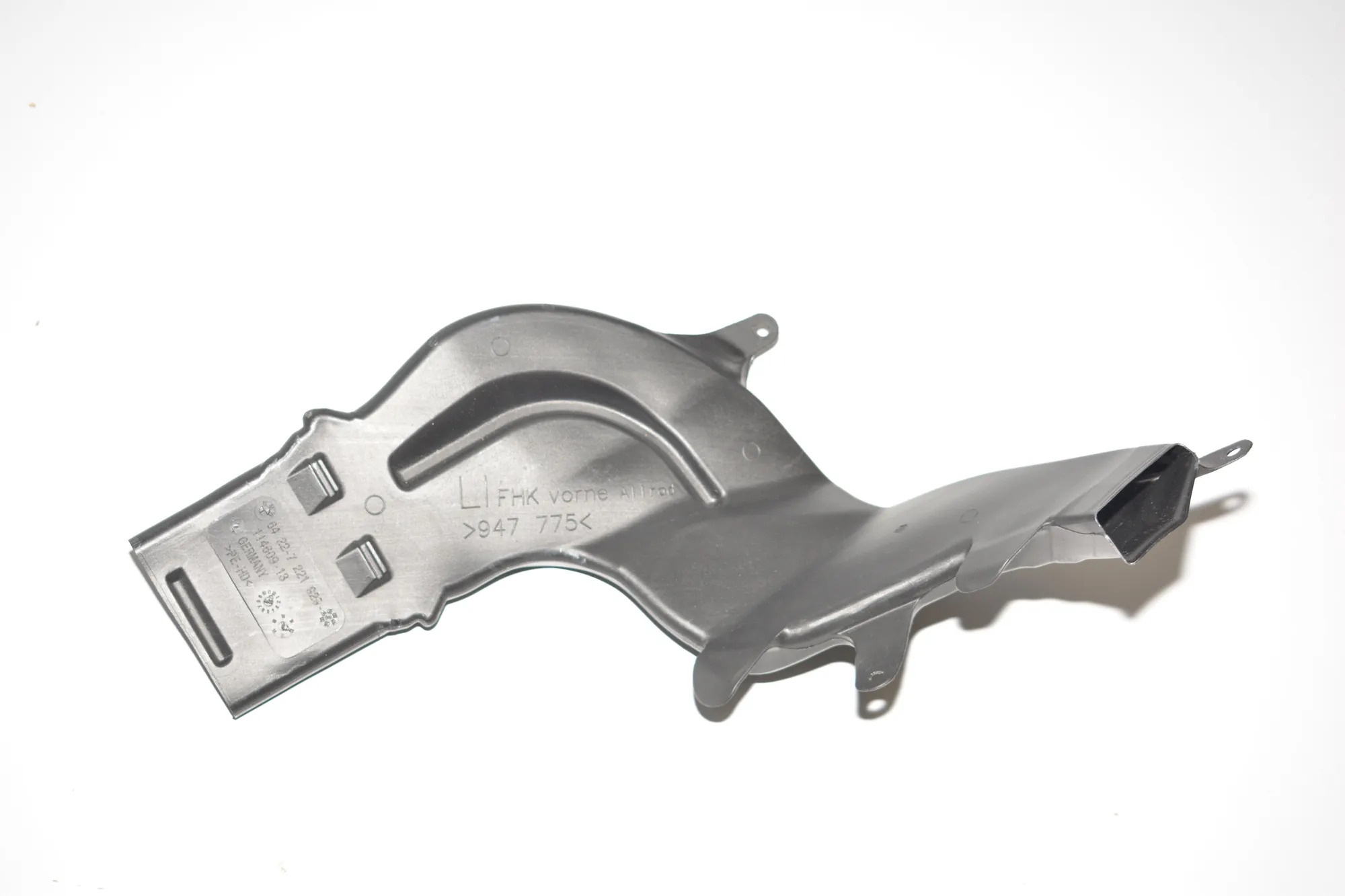Air Intake Tube – OEM 7221929 · BMW 3 (F30, F80) 328 i xDrive 2013