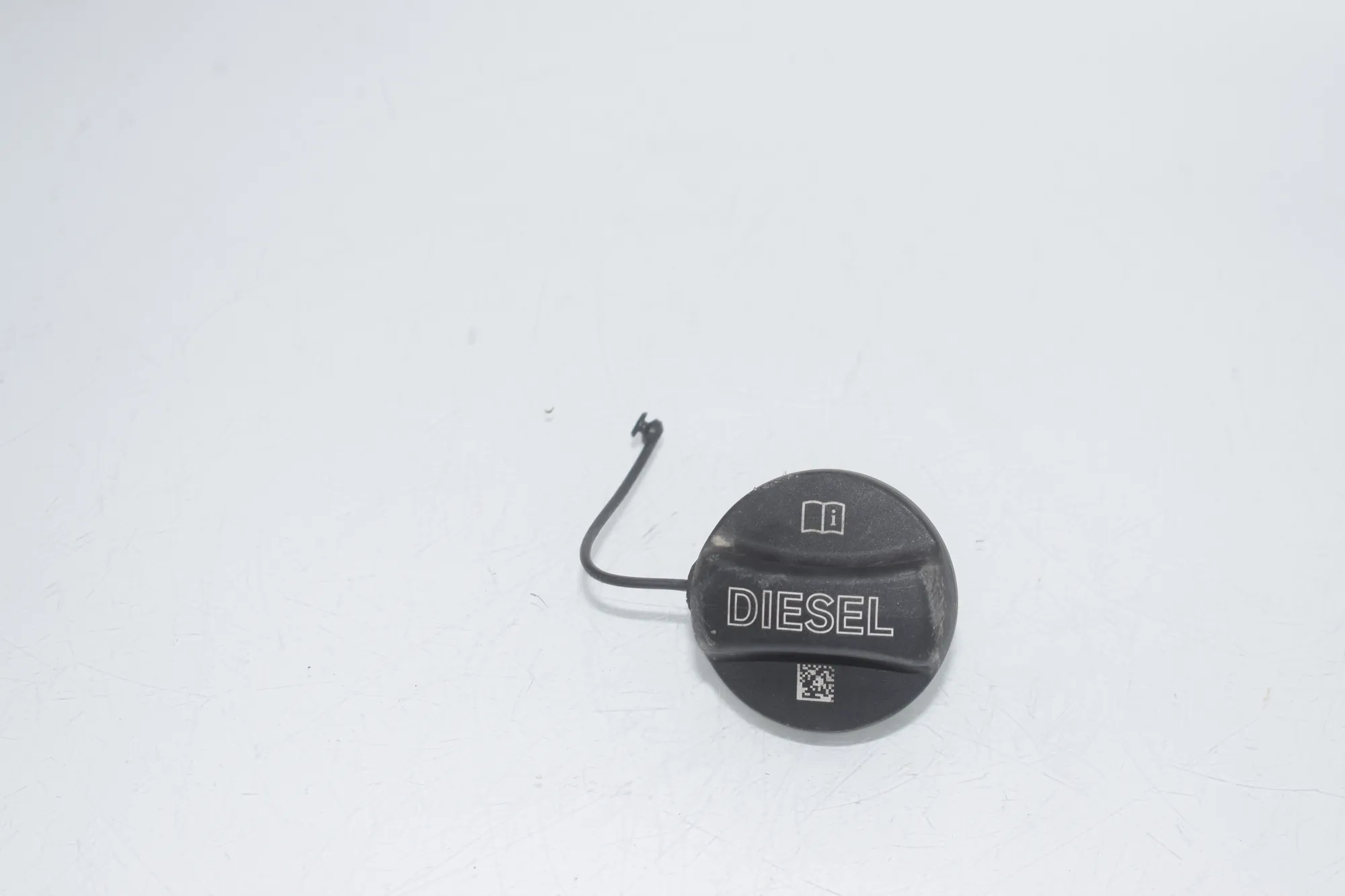 Fuel Tank Cap – OEM 7482901 · BMW 7 (G11, G12) 750 d, Ld xDrive 2016