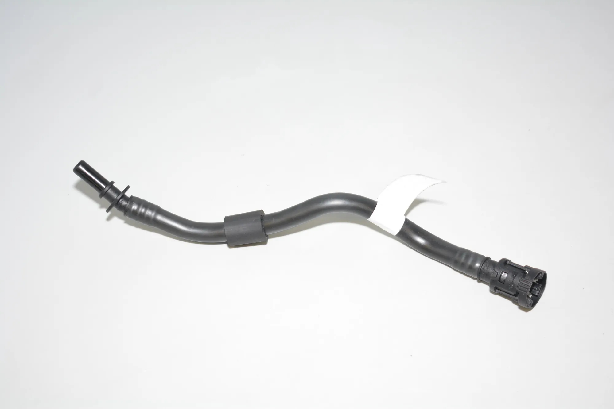 Other tubes – OEM 8605130 · BMW 5 (G30) (2016 -) 530 d xDrive (2016 -, 3.0 L, 195 kW) 2016 – 4