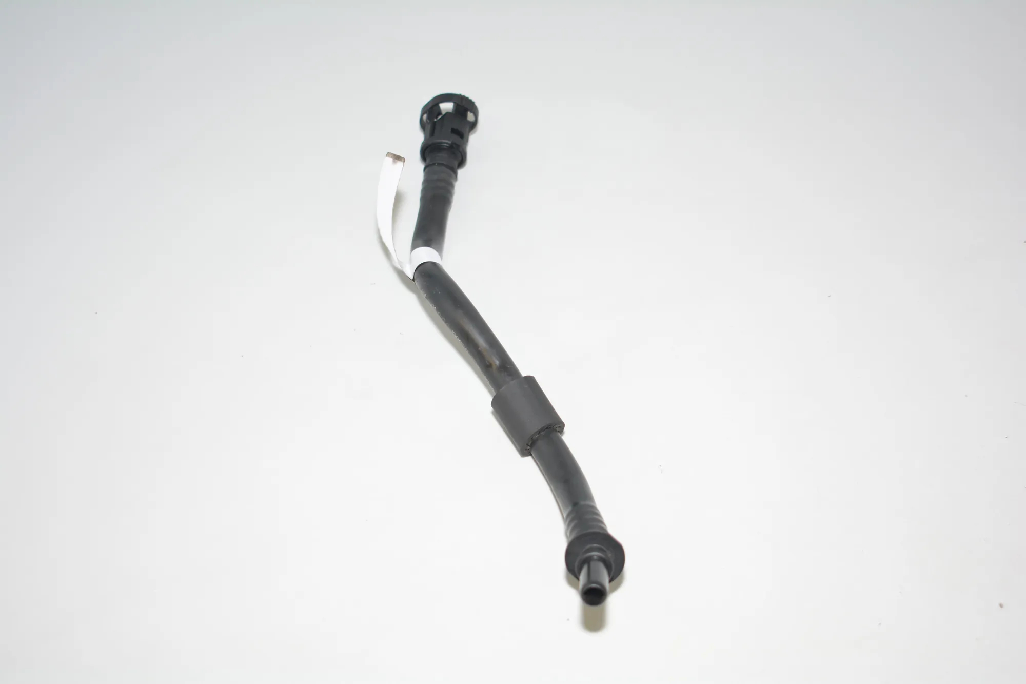 Other tubes – OEM 8605130 · BMW 5 (G30) (2016 -) 530 d xDrive (2016 -, 3.0 L, 195 kW) 2016 – 2