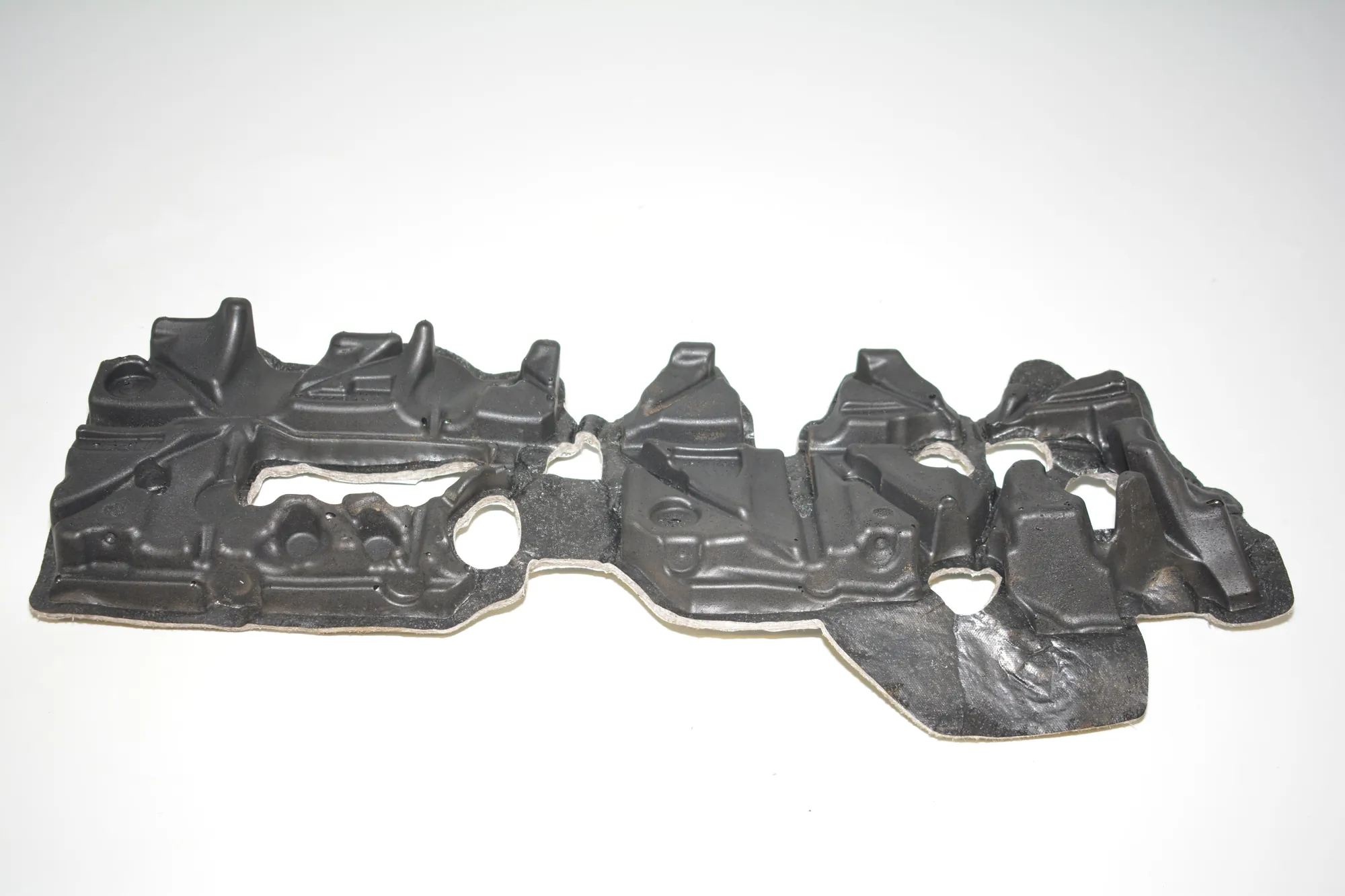 Heat Insulation – OEM 8571321 · BMW 5 (G30) (2016 -) 530 d xDrive (2016 -, 3.0 L, 195 kW) 2016