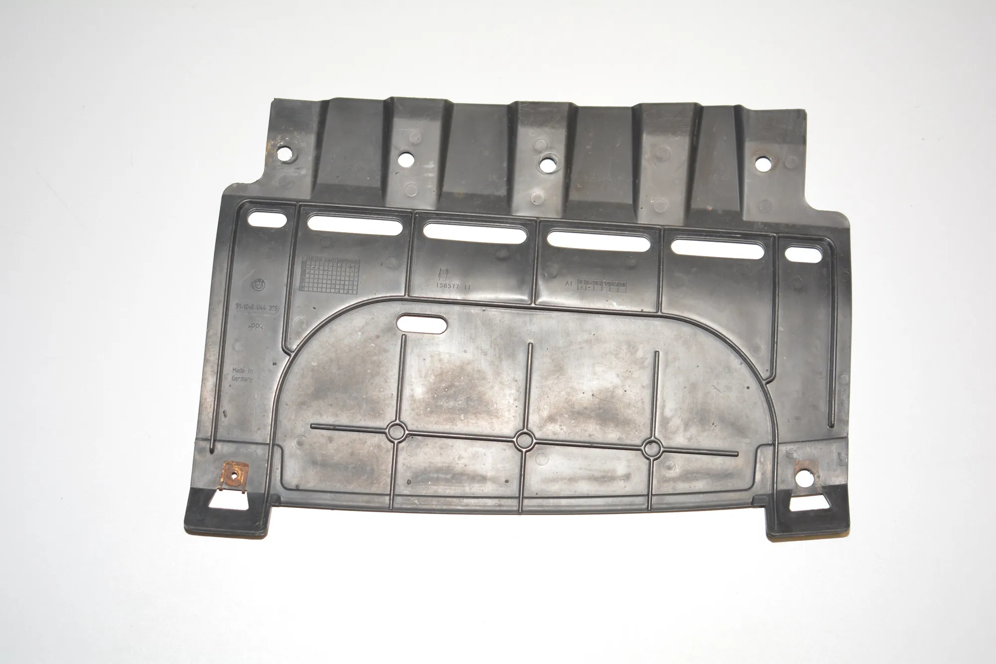 Other Underbody Cover – OEM 8044375 · BMW 3 Coupe (E92) BMW 3 Coupe (E92) 316 i 2008 – 3