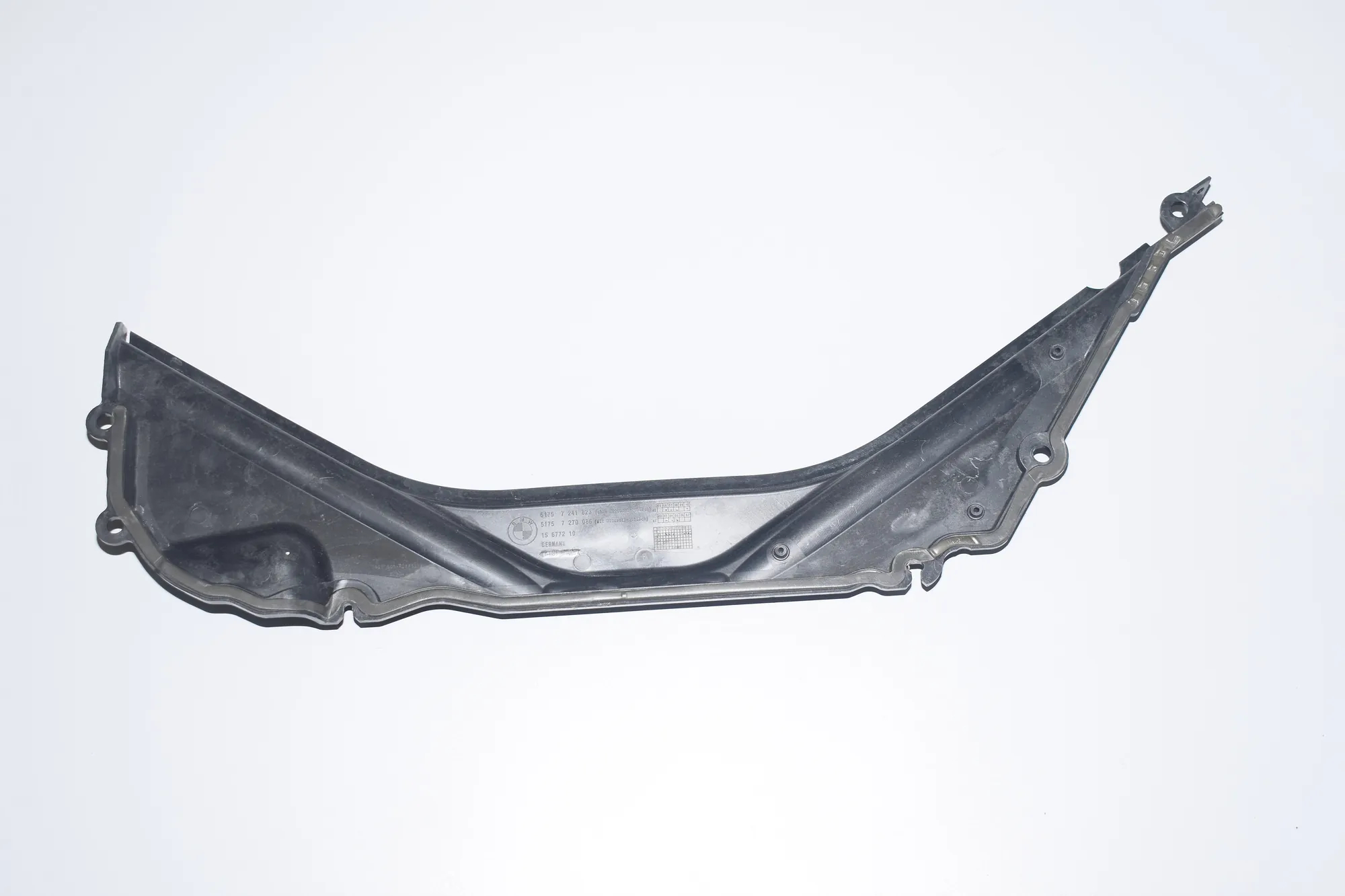 Other Body Parts – OEM 7270086 · BMW 3 (F30, F80) BMW 3 (F30, F80) 2014 – 2