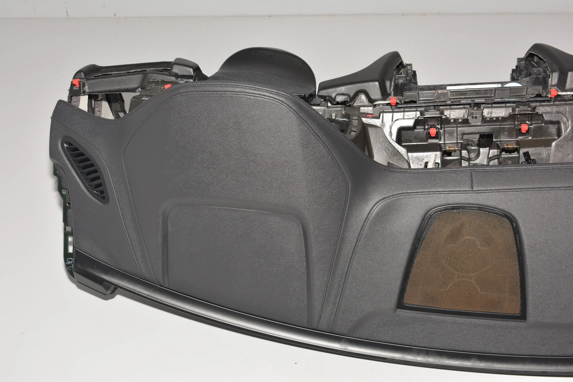 Dashboard – OEM 9258210 · BMW X6 (F16, F86) BMW X6 (F16, F86) xDrive 30 d 2015 – 4