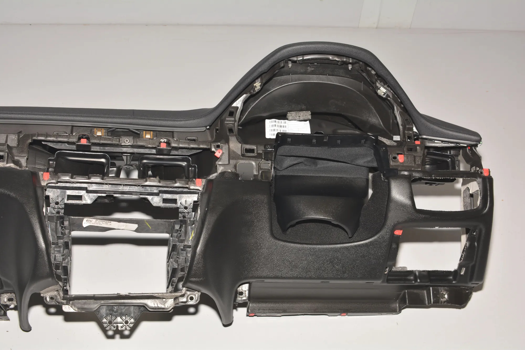 Dashboard – OEM 9258210 · BMW X6 (F16, F86) BMW X6 (F16, F86) xDrive 30 d 2015 – 6